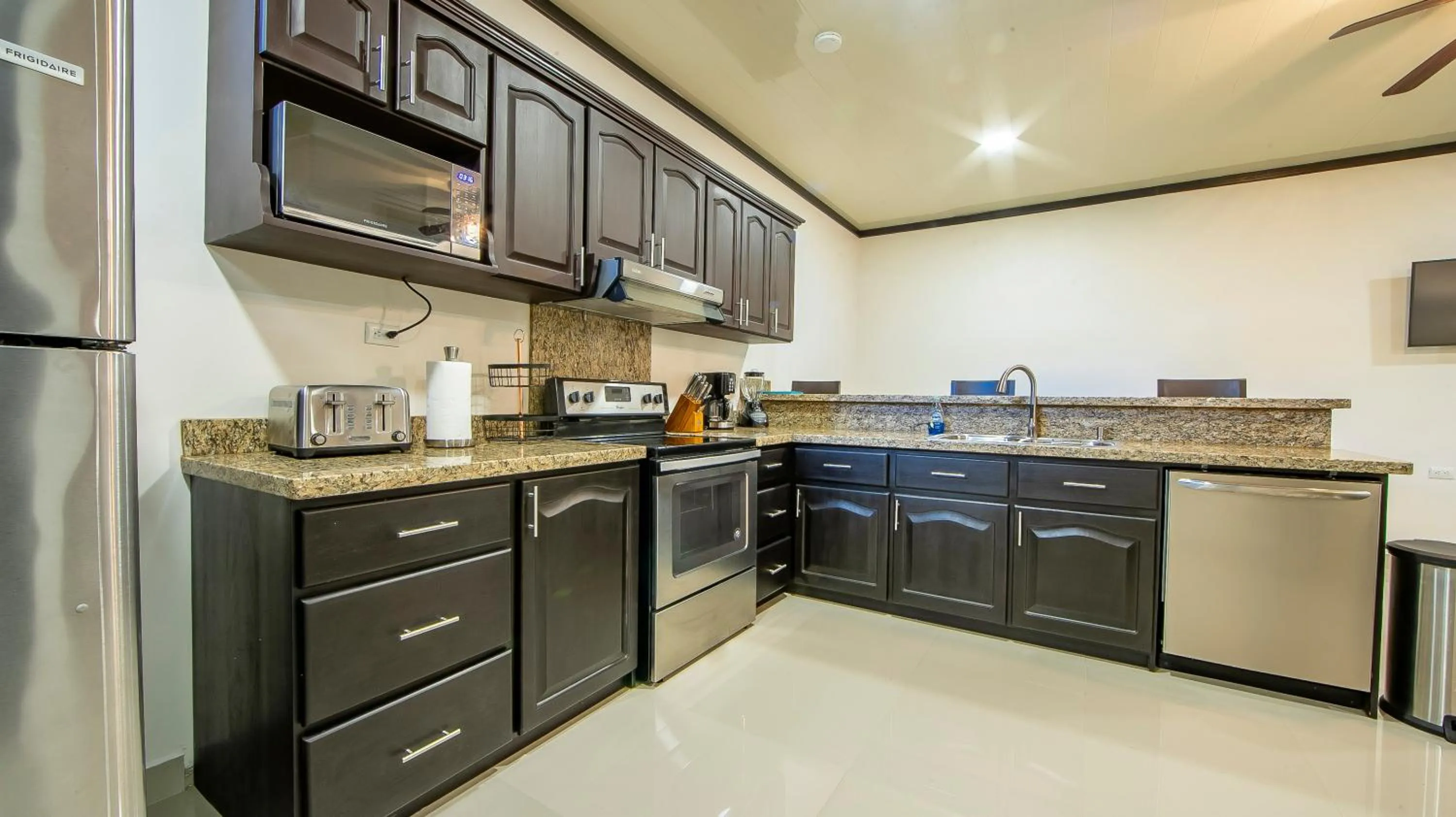 Kitchen or kitchenette in Serenity Hotel & Villas