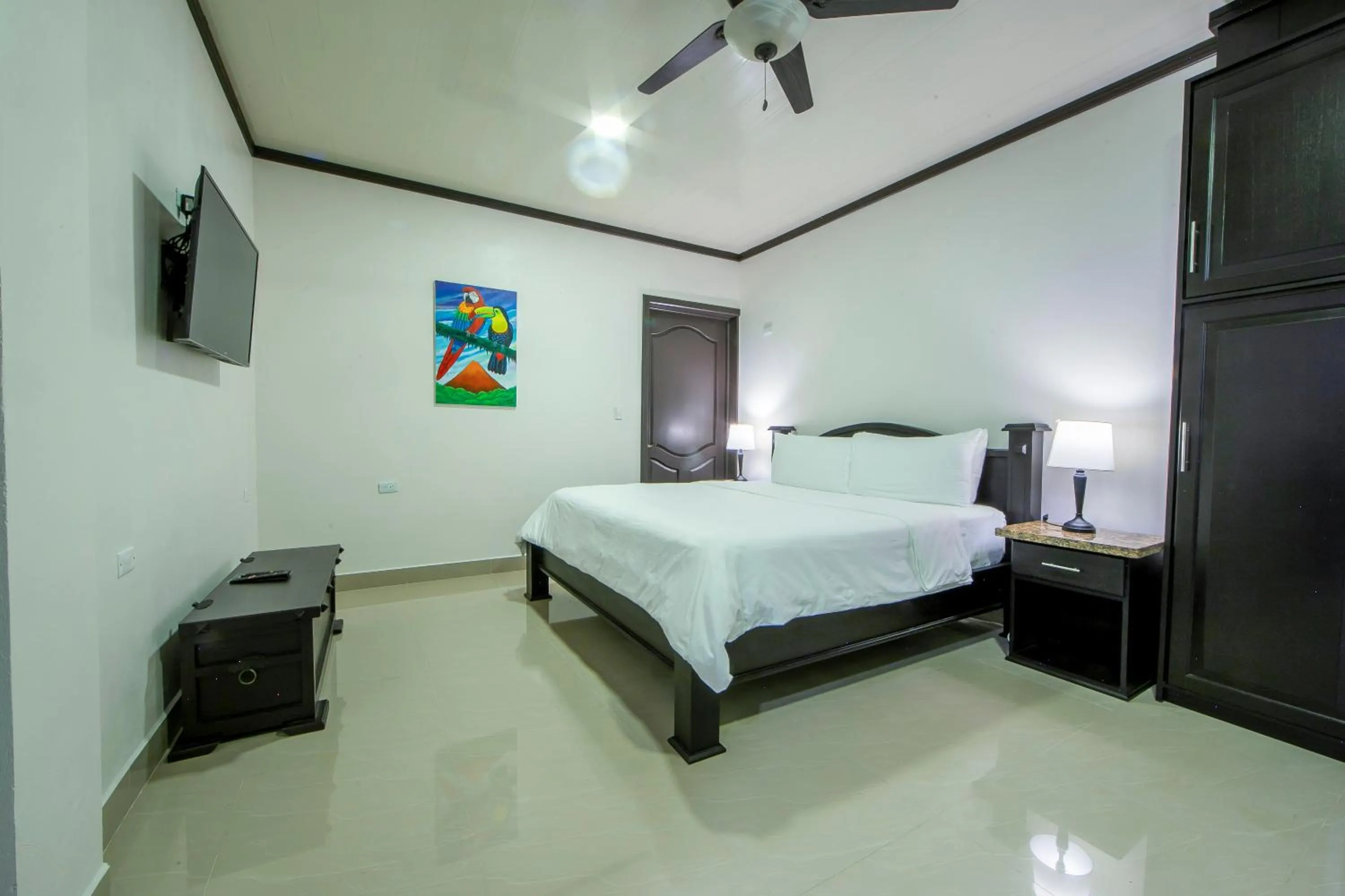 Bed in Serenity Hotel & Villas