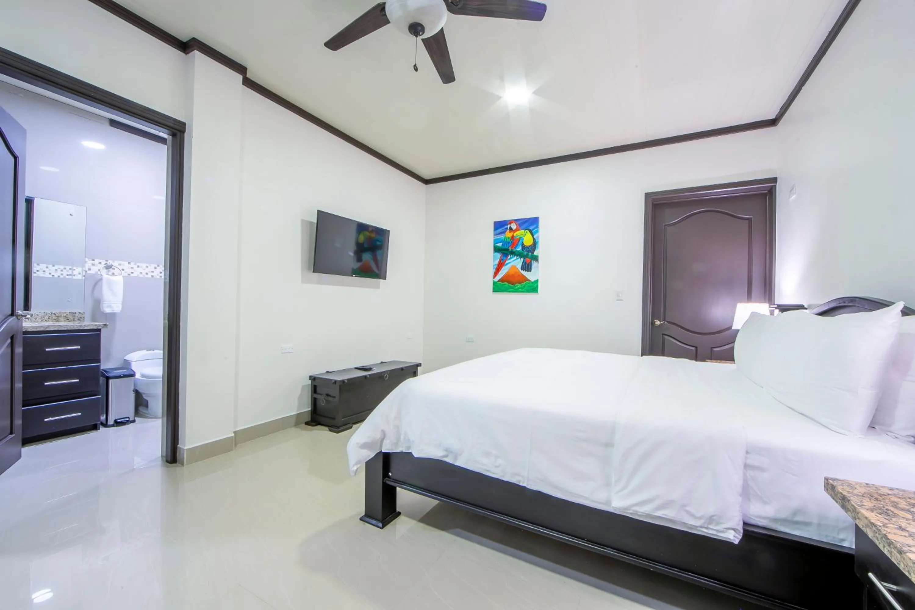 Bed in Serenity Hotel & Villas
