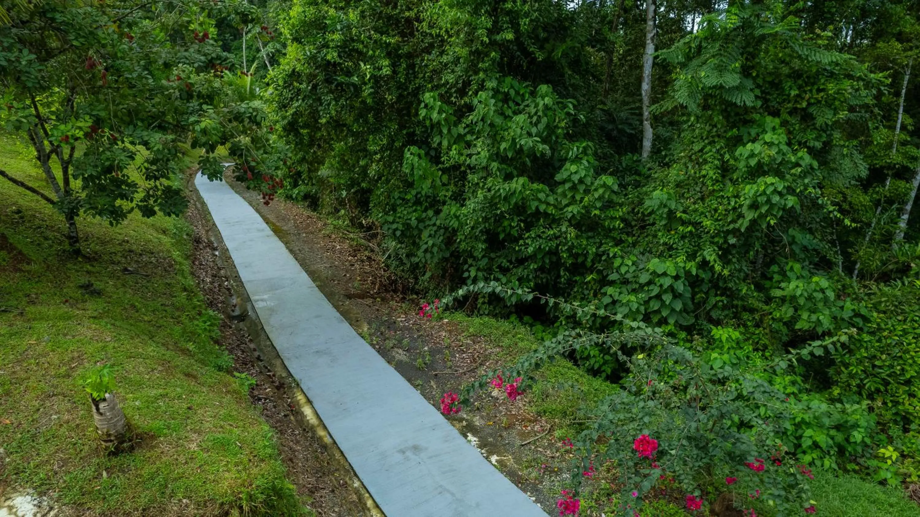 Garden in Serenity Hotel & Villas