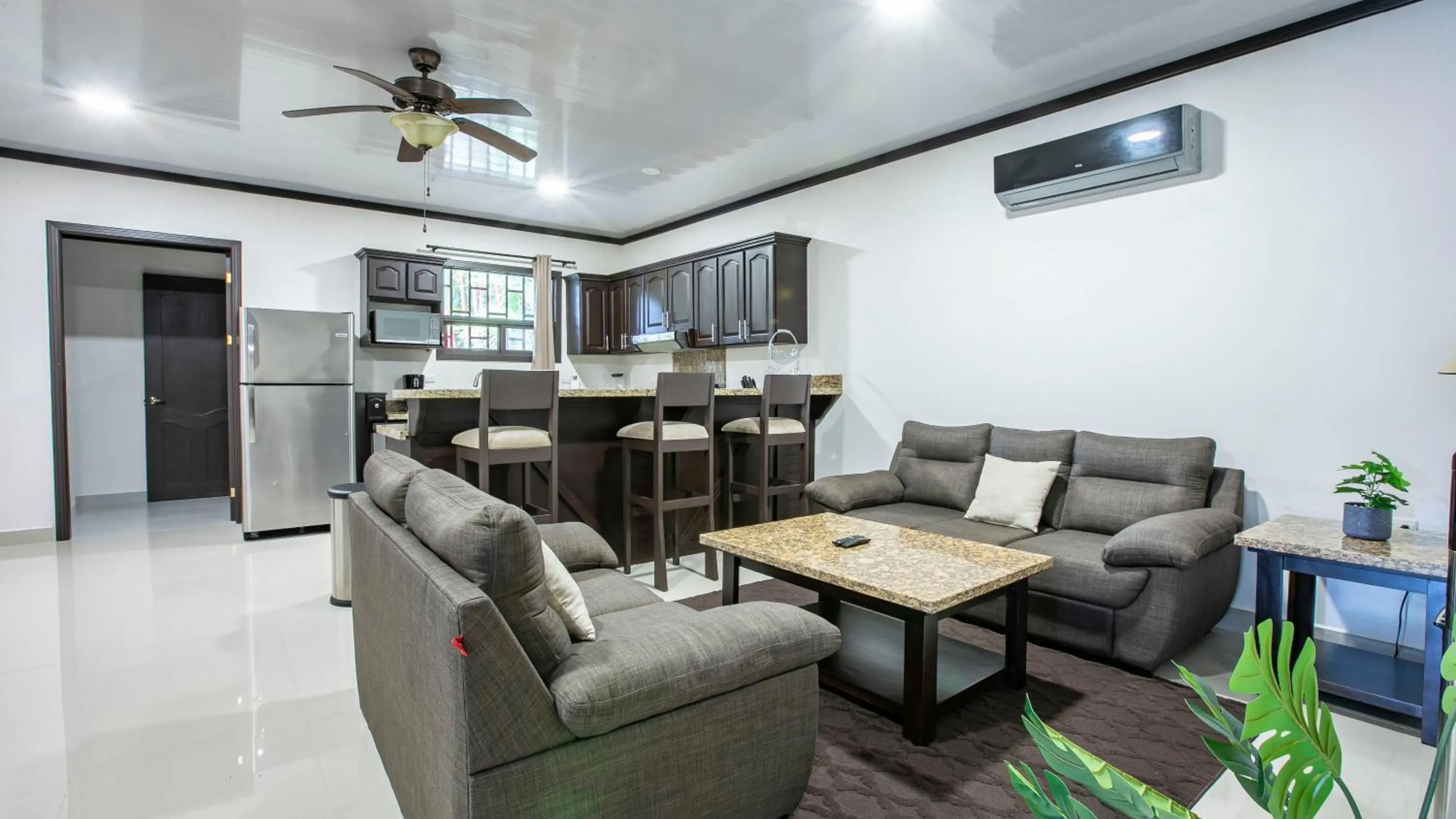 Living room in Serenity Hotel & Villas