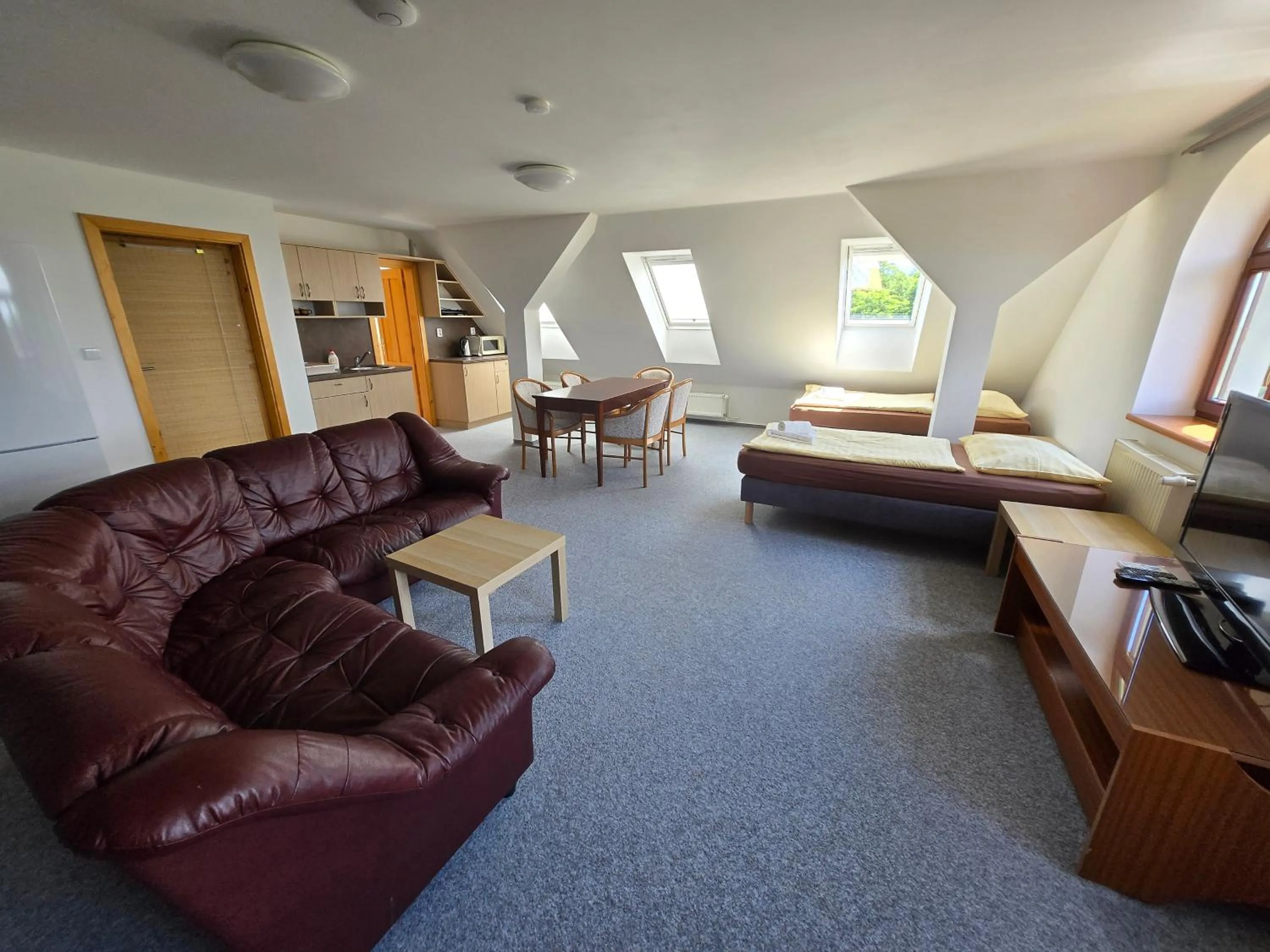 Hotel Restaurant Na Statku