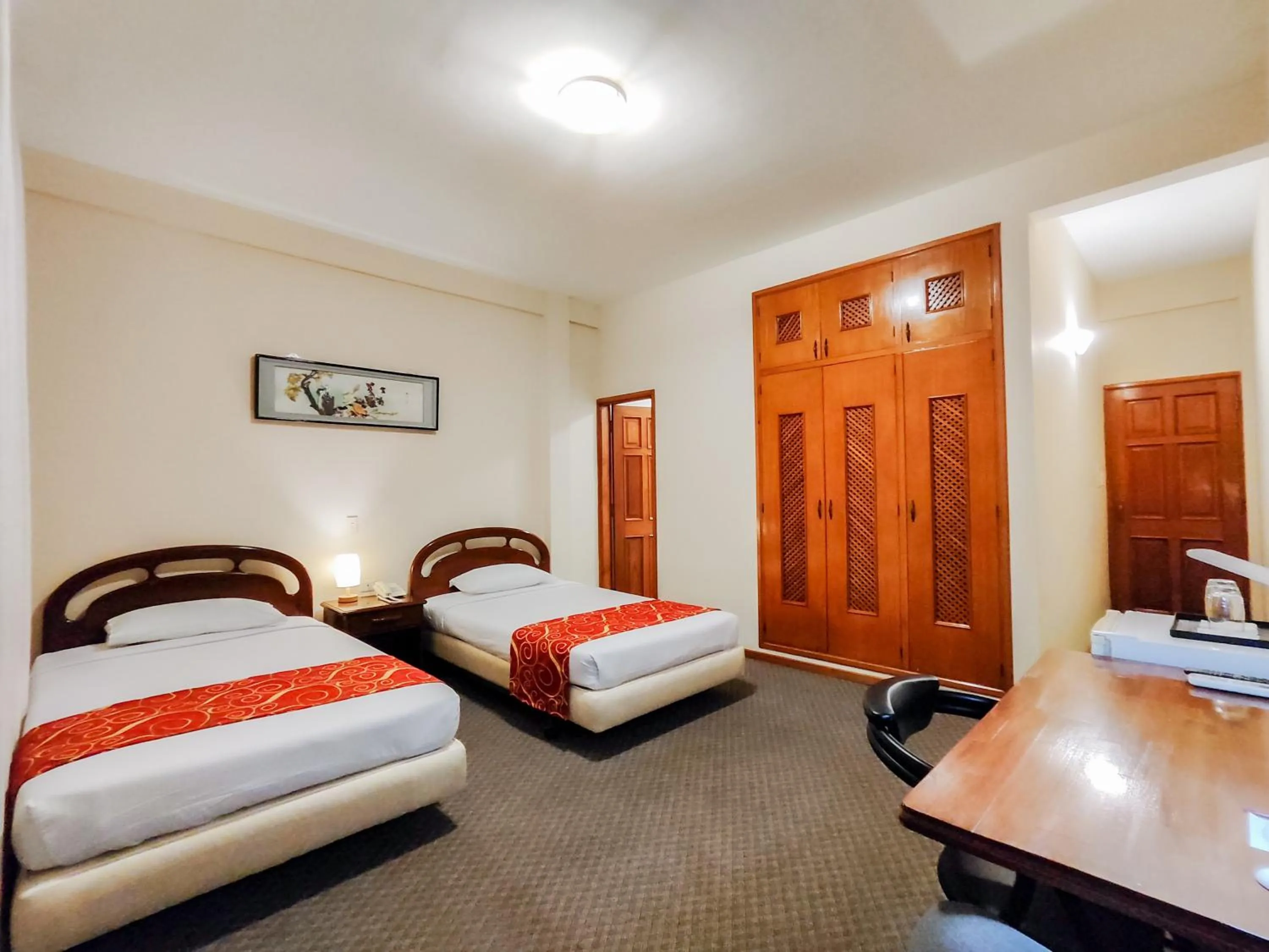 Photo of the whole room, Bed in Lido Hotel