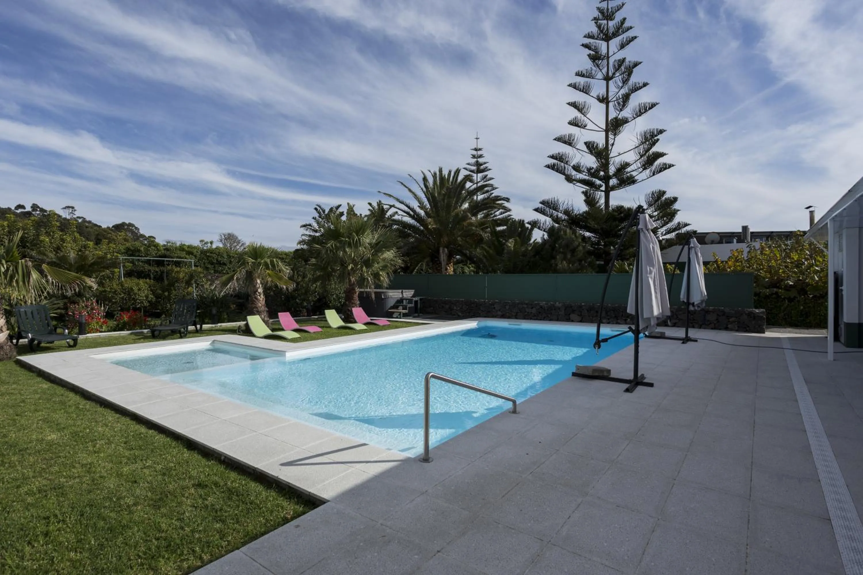 Garden in Quinta de Santa Bárbara Casas Turisticas