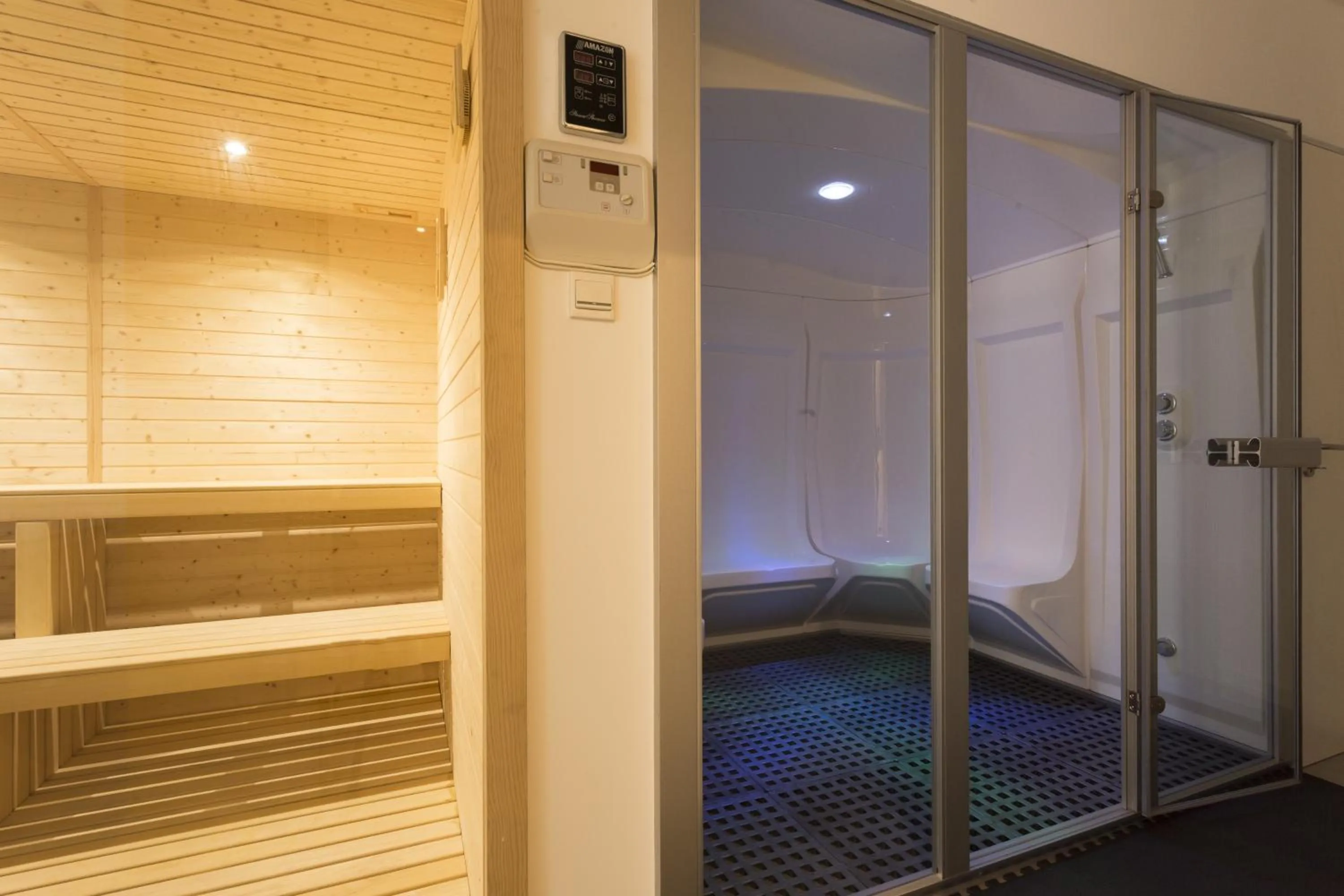 Spa and wellness centre/facilities in Quinta de Santa Bárbara Casas Turisticas