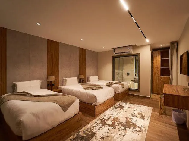 Bed in Gold's Pyramids Hotel