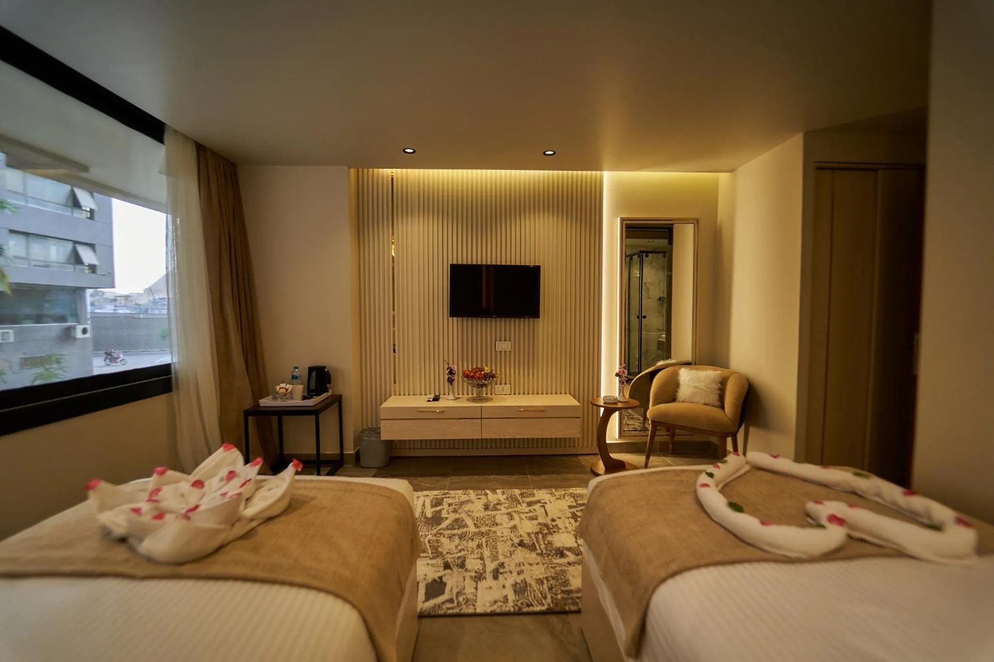 Bed in Gold's Pyramids Hotel