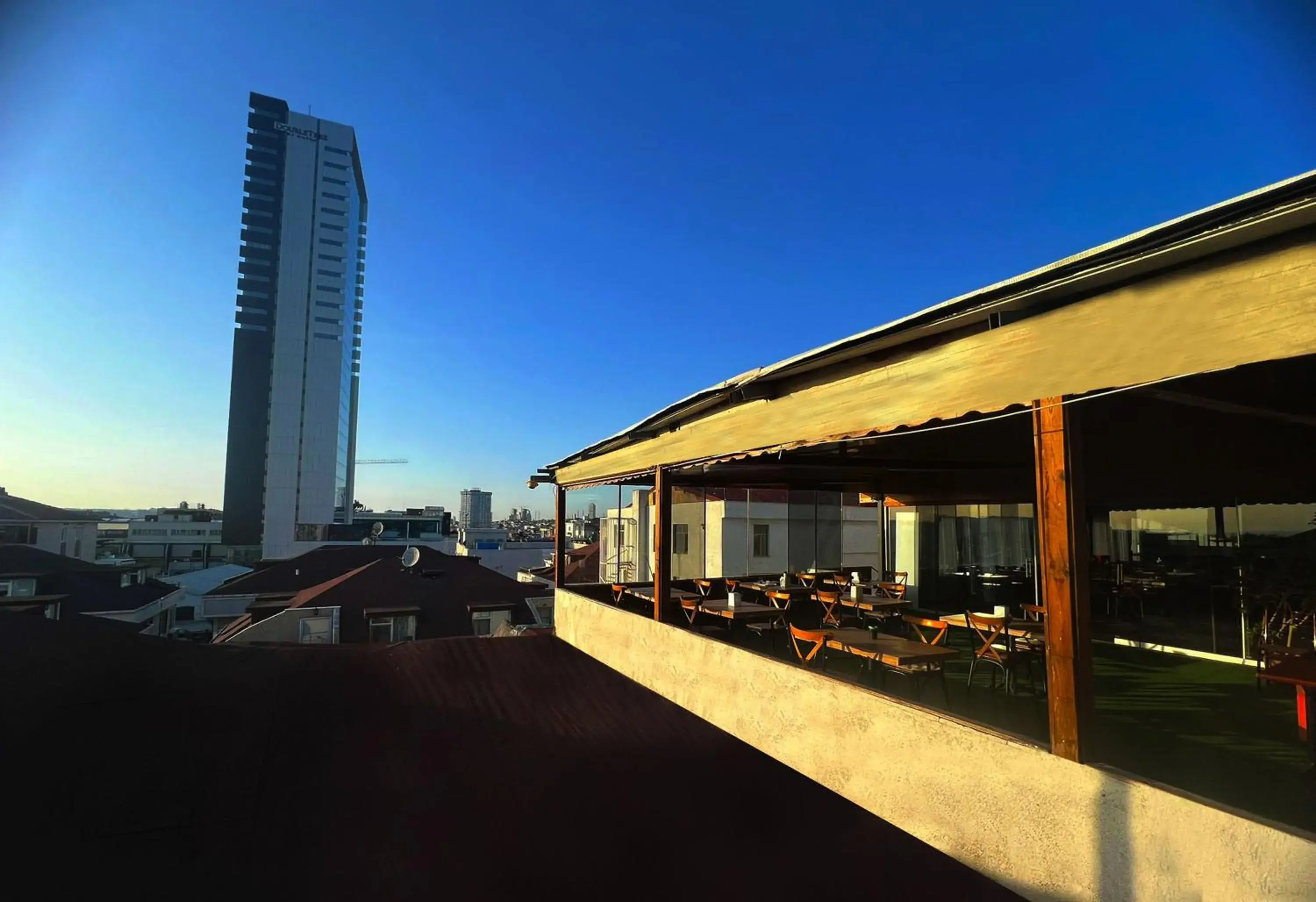 Restaurant/places to eat in Avist Hotel Avcılar Restaurant/places to eat in Avist Hotel Avcılar