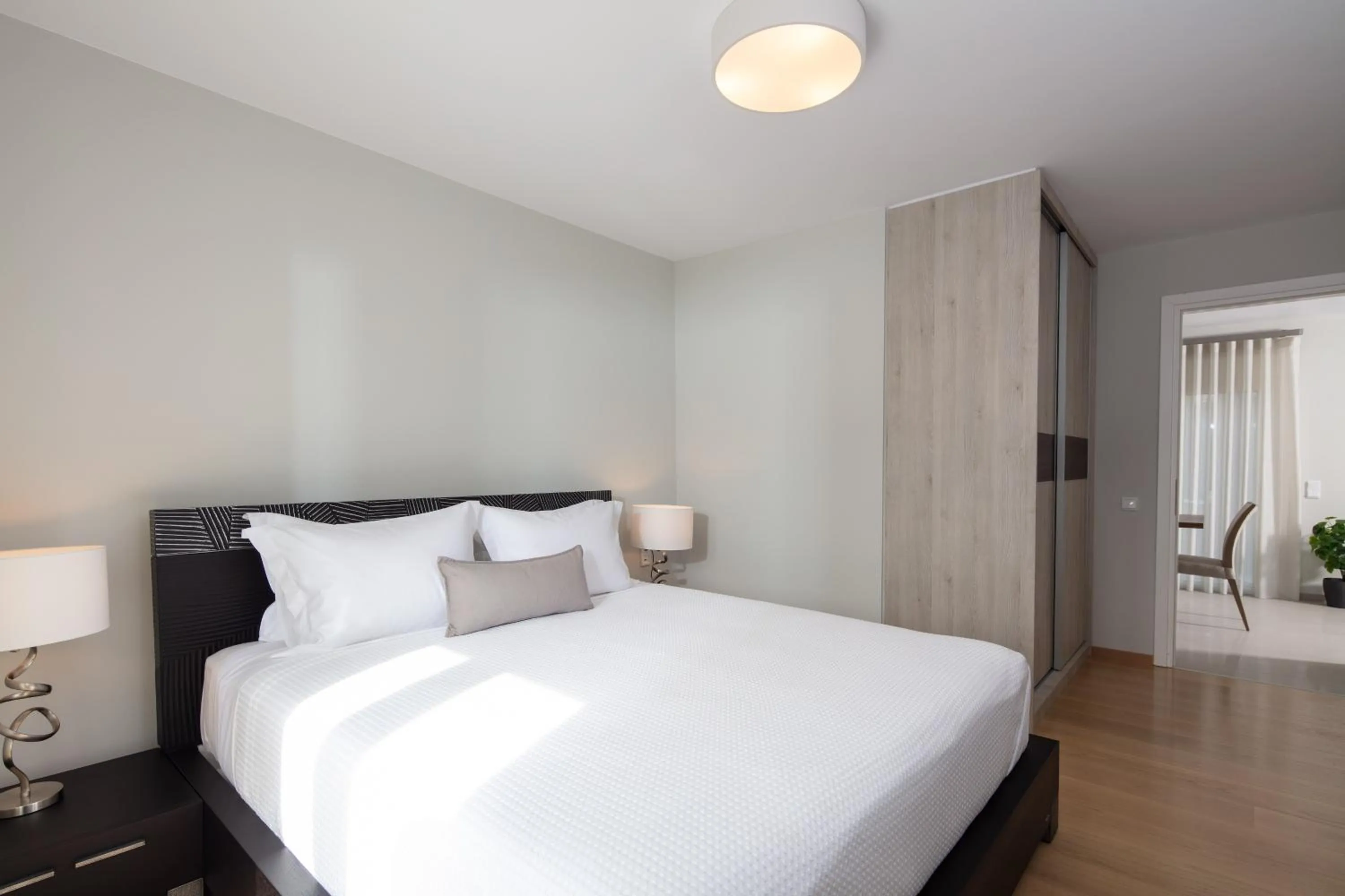 Bedroom, Bed in Piccadilly House