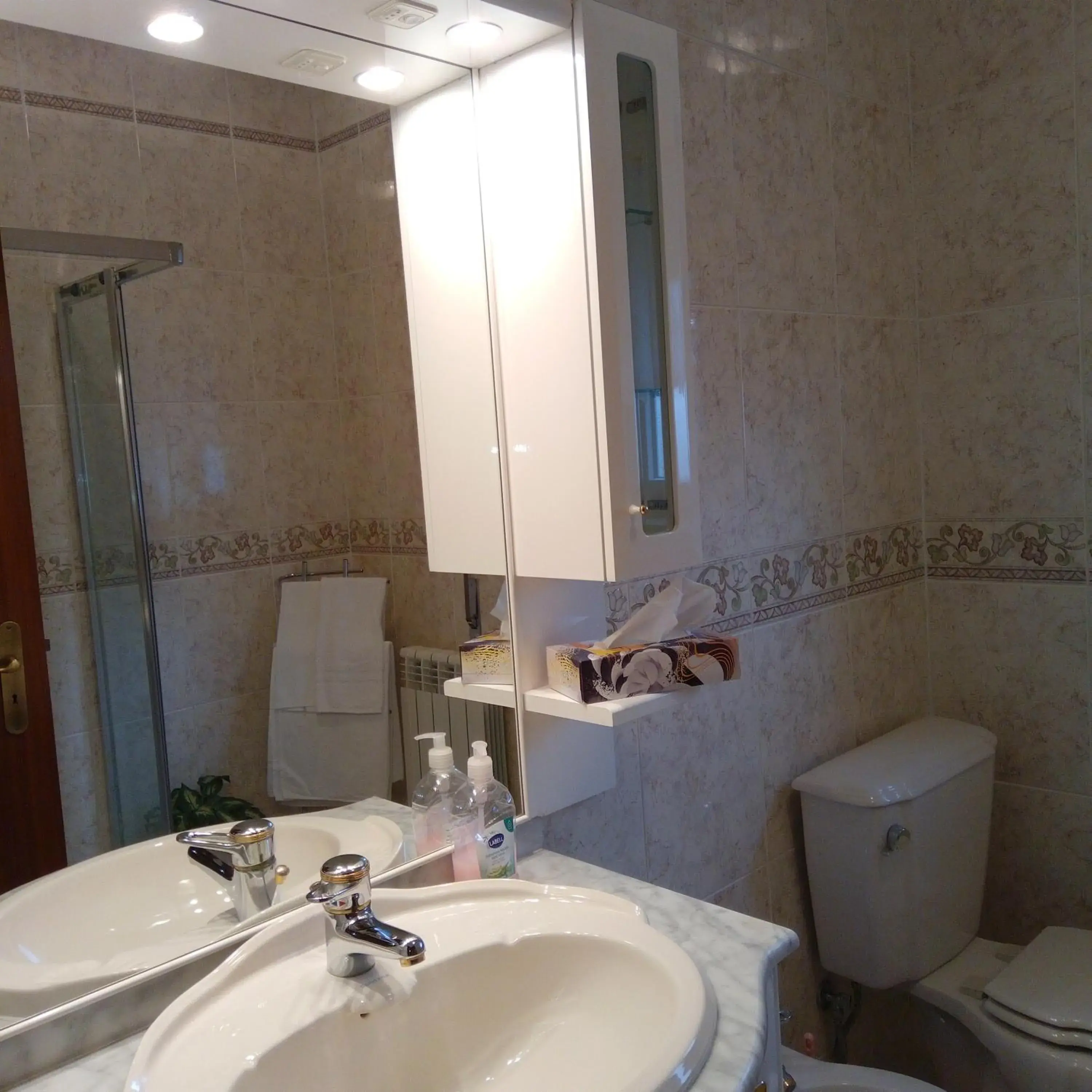 One-Bedroom Apartment in Terra Mista Alojamento Local One-Bedroom Apartment in Terra Mista Alojamento Local