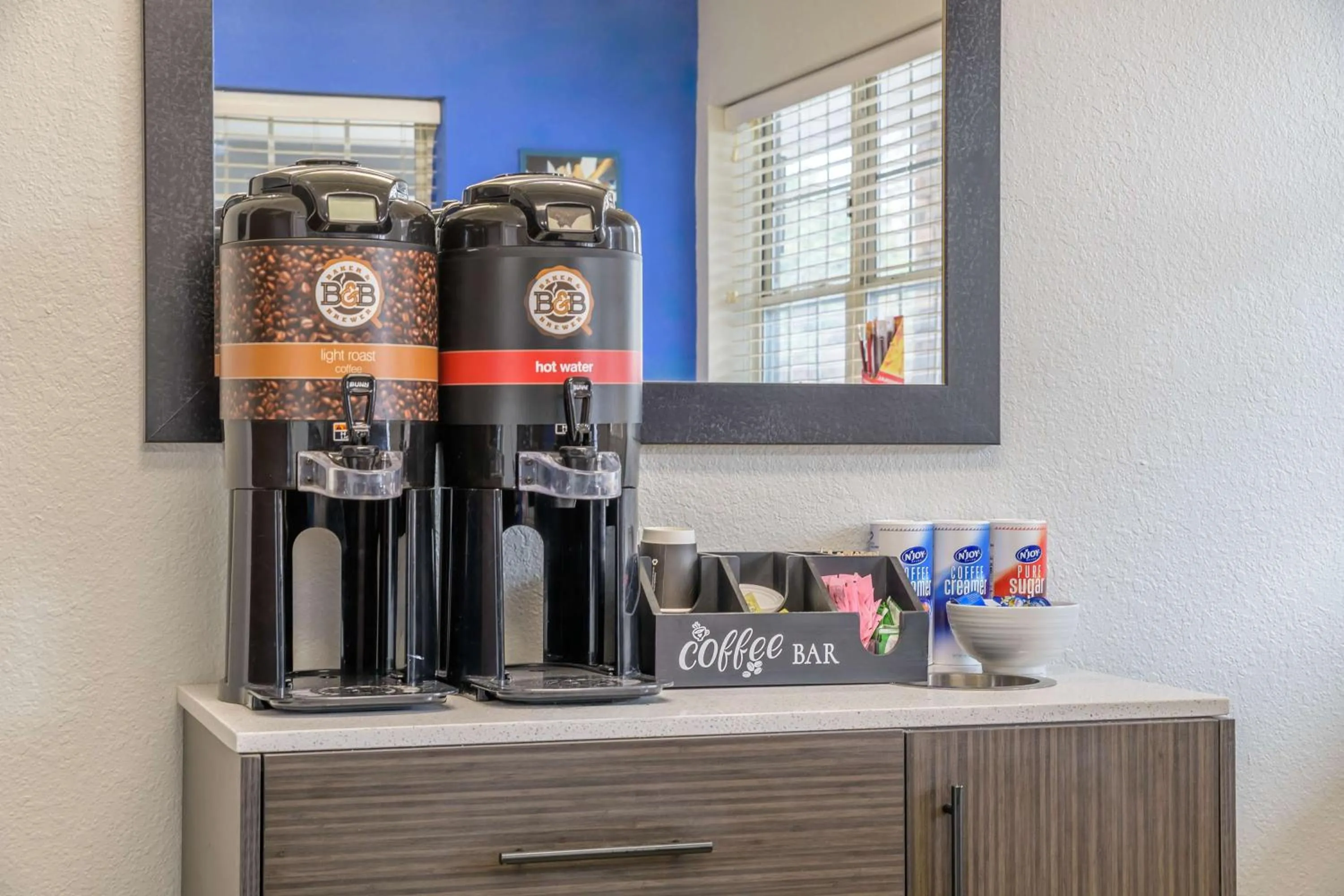 Coffee/tea facilities in Studio 6 Columbus GA Columbus Airport