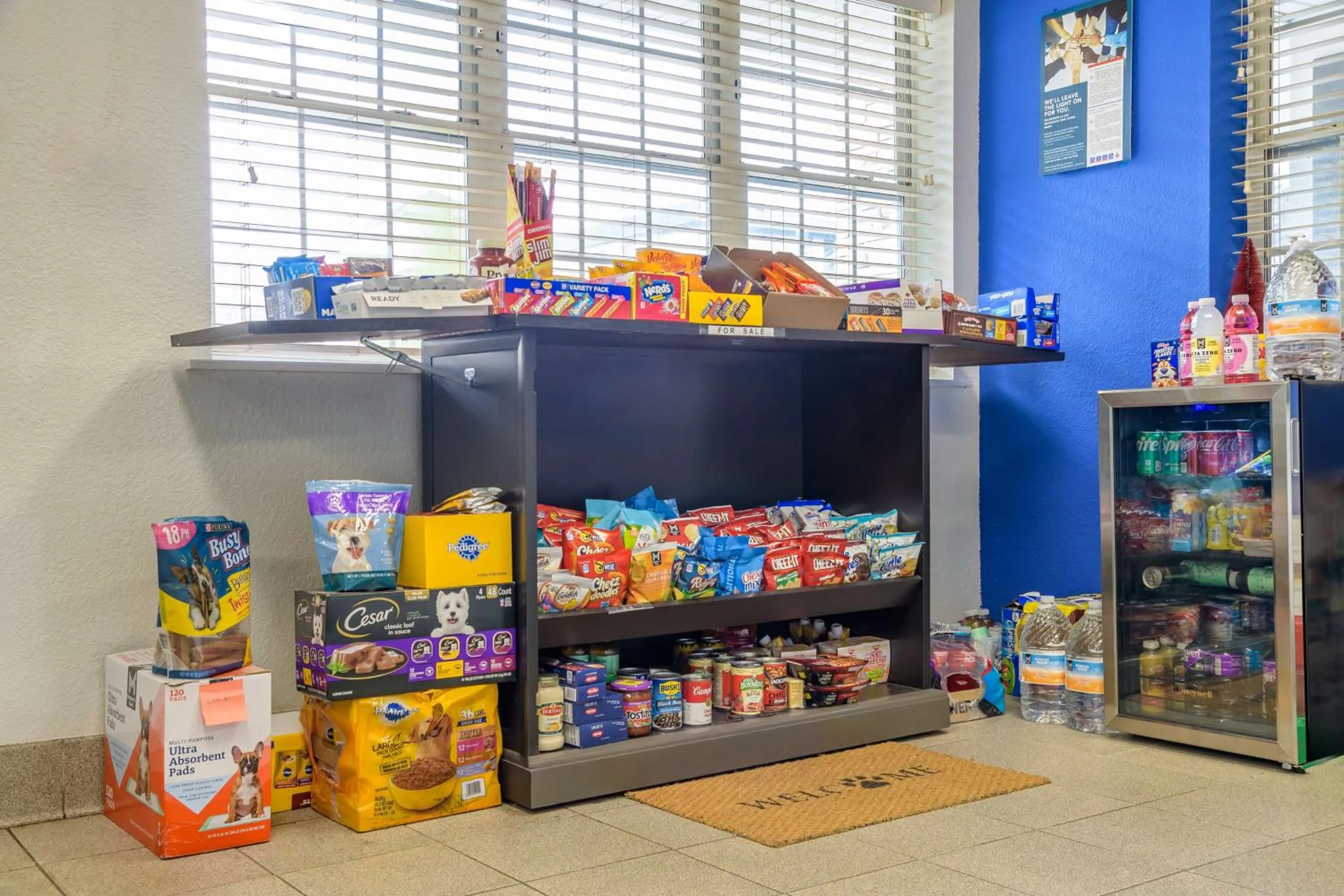 Property building in Studio 6 Columbus GA Columbus Airport