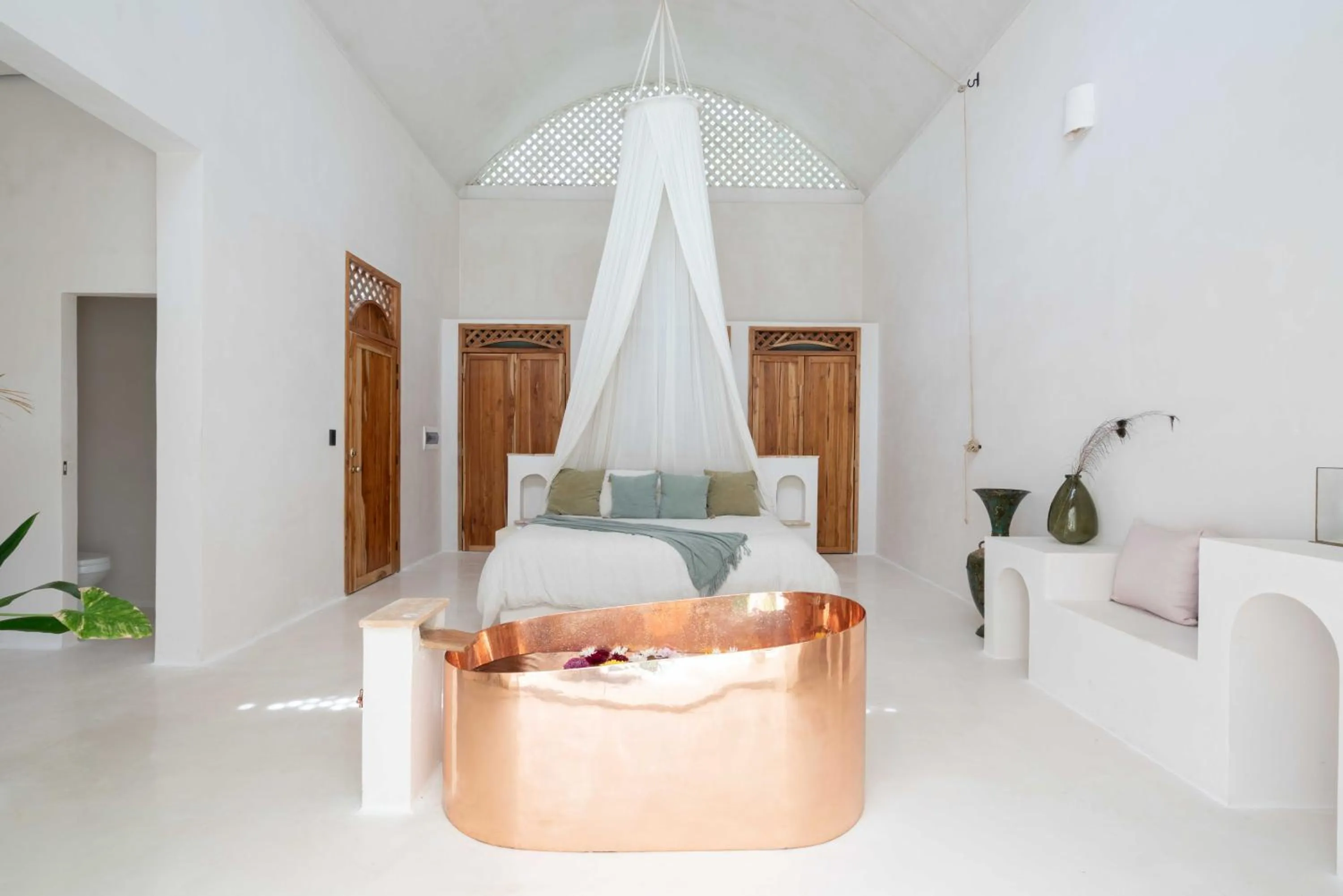 Bed in Anat Tantric Boutique Hotel