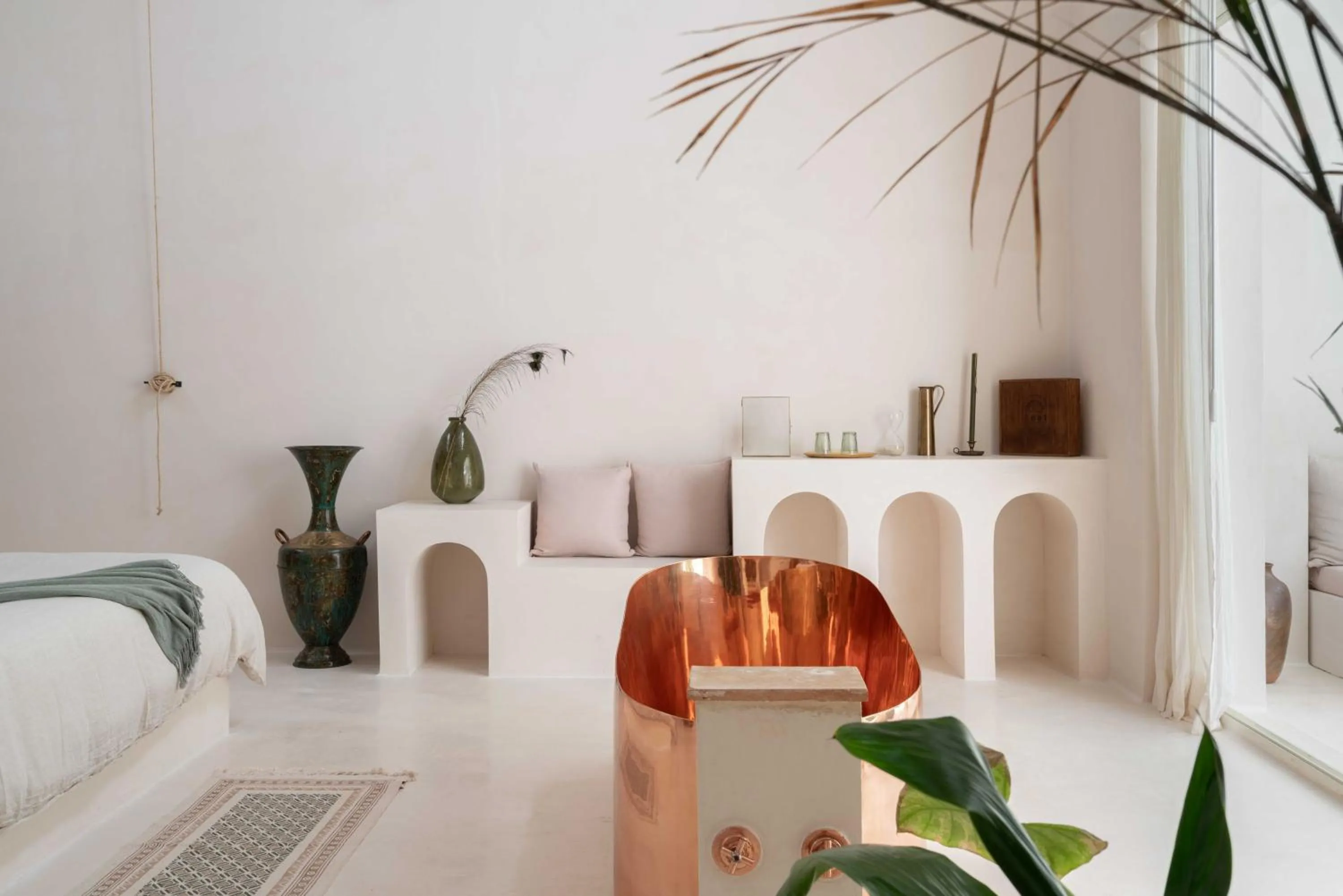 Bed in Anat Tantric Boutique Hotel