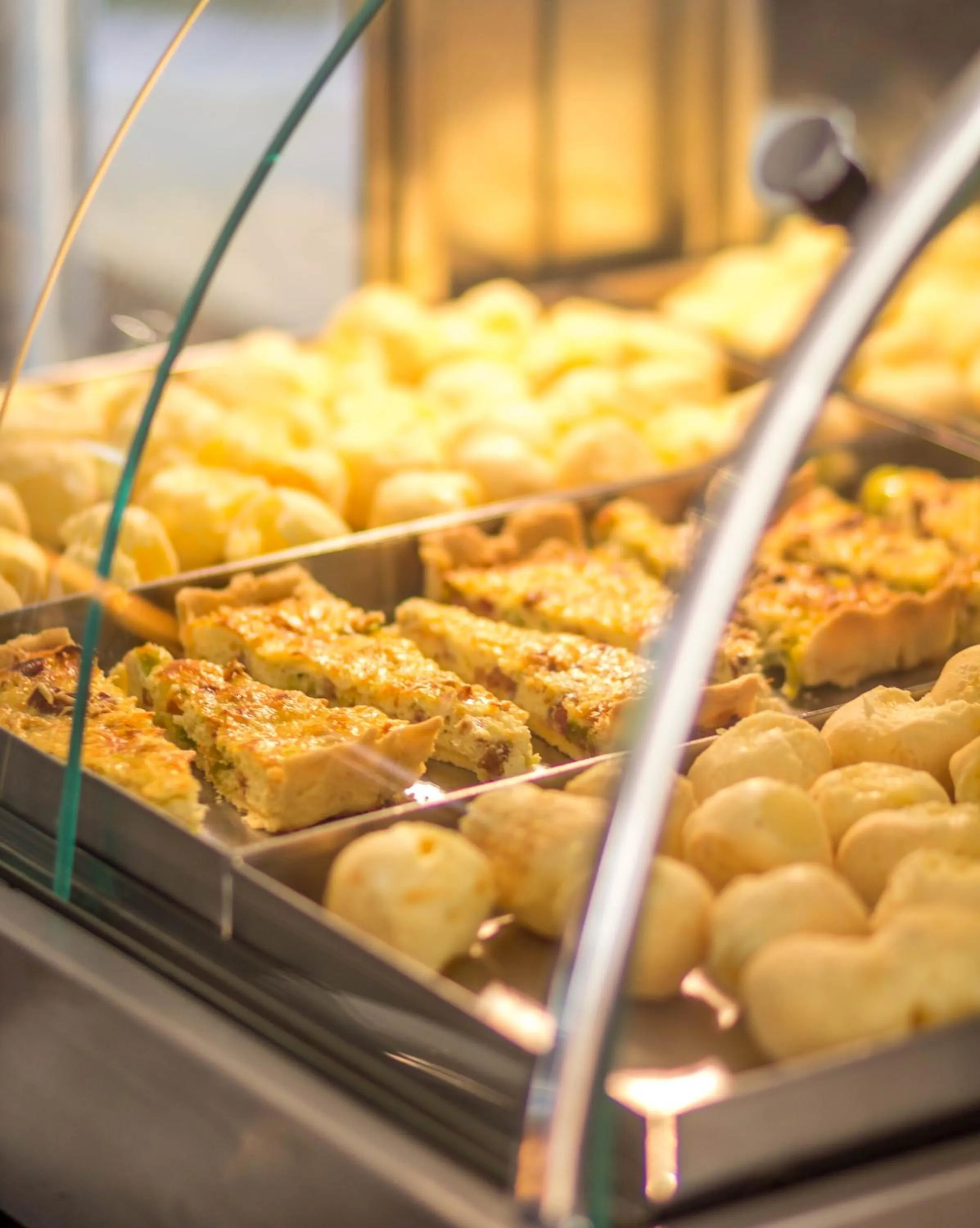 Food and drinks in Carballo Hotel & Spa