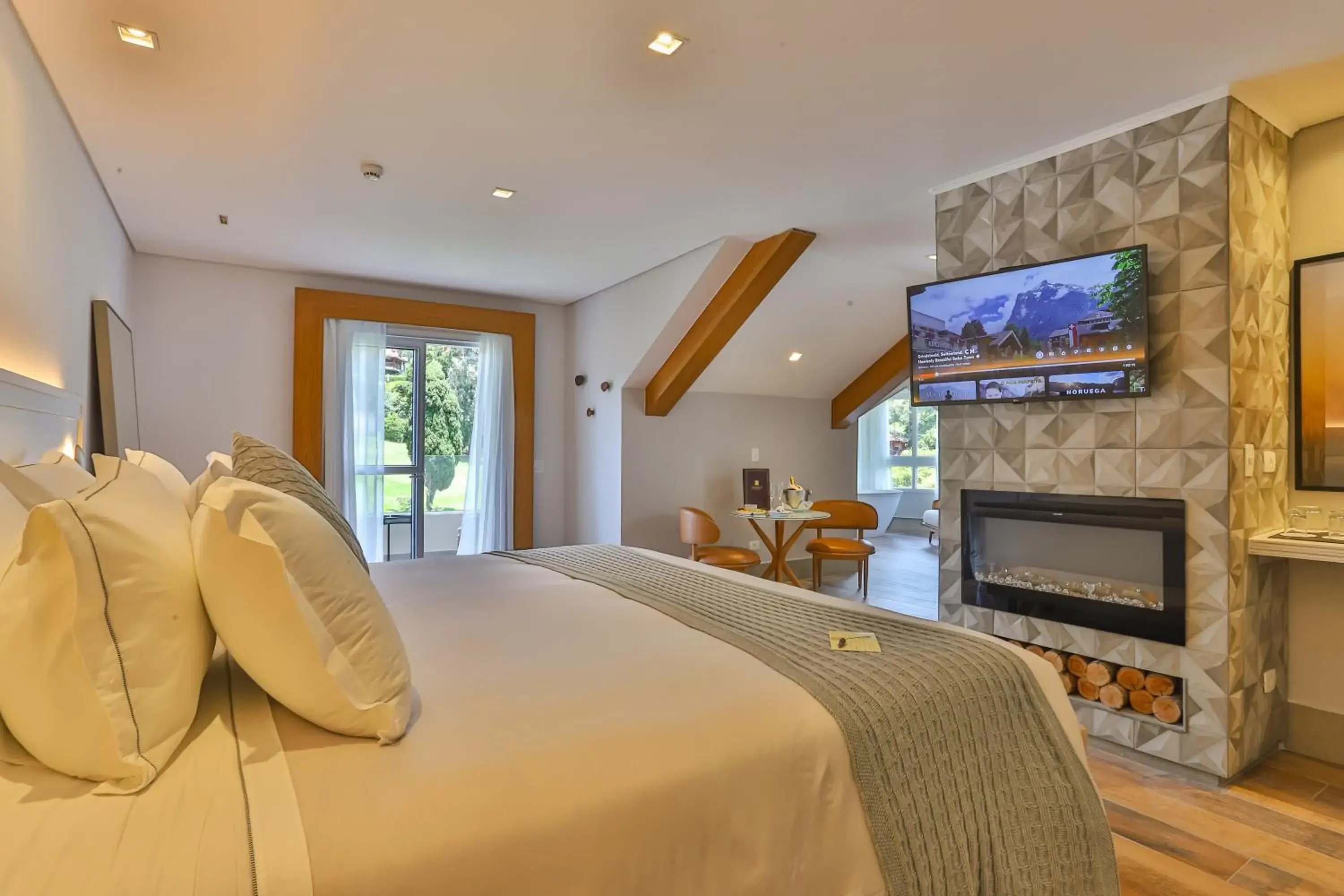 Suite Master in Carballo Hotel & Spa Suite Master in Carballo Hotel & Spa