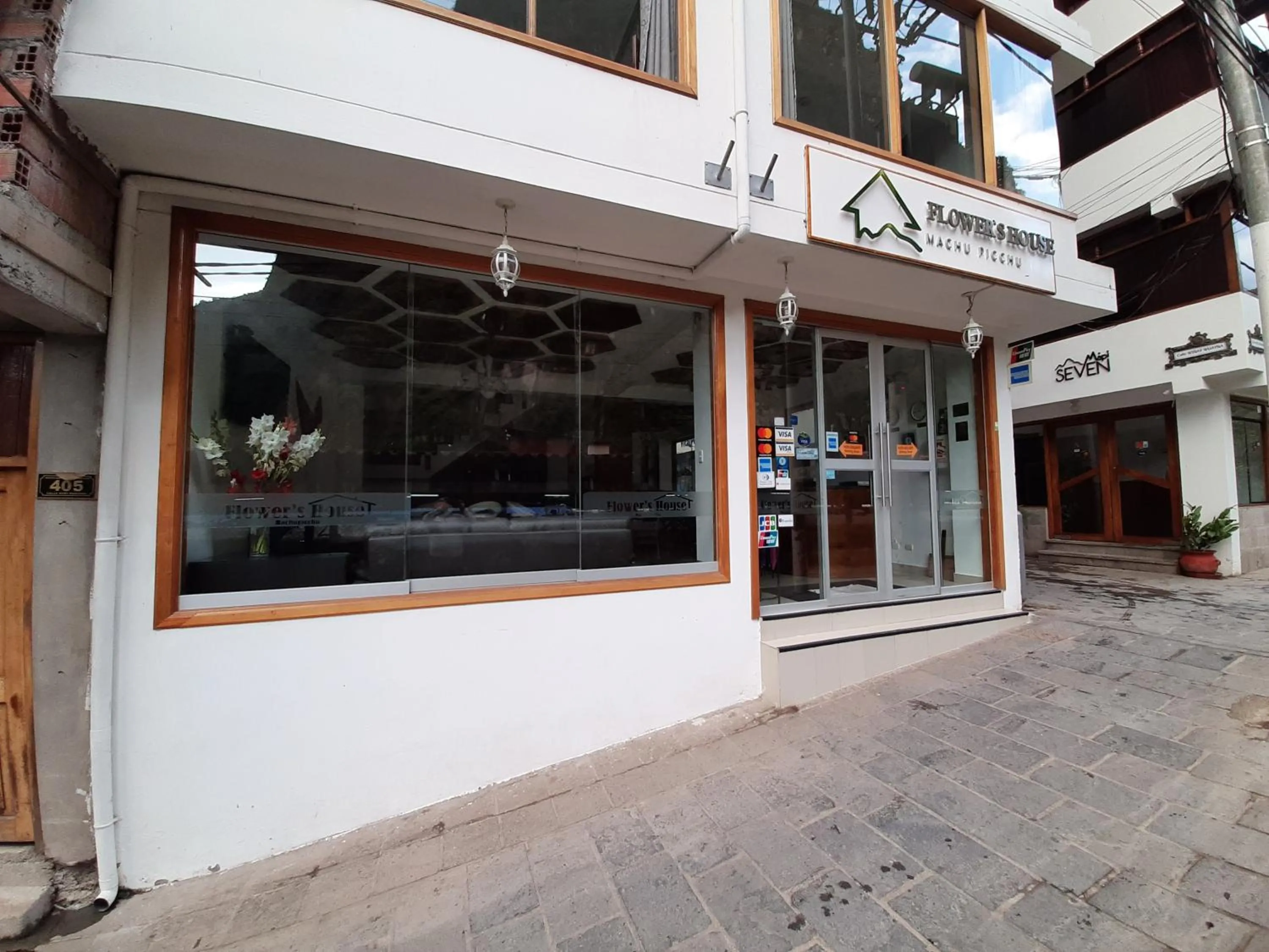 Property building in Flower's House MachuPicchu