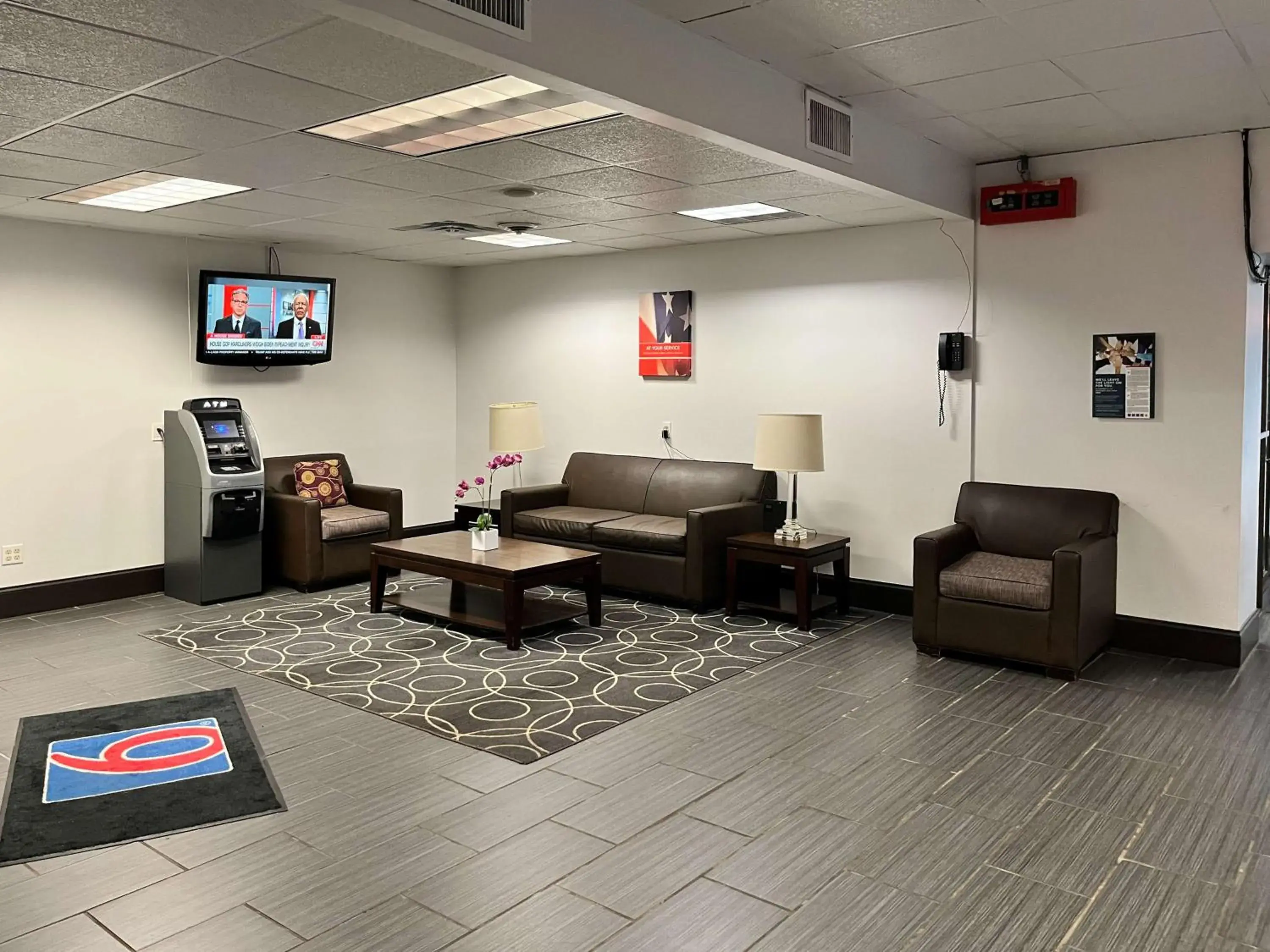 Lobby or reception in Studio 6 Suites Clarion, PA Lobby or reception in Studio 6 Suites Clarion, PA