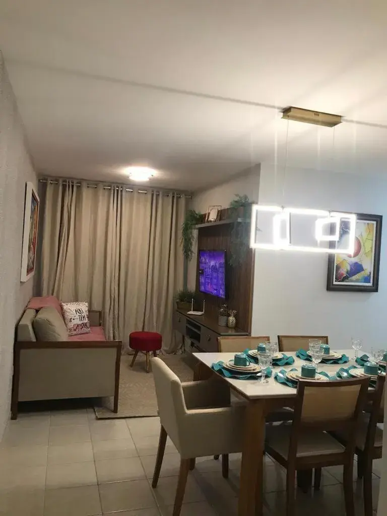Three-Bedroom Apartment - single occupancy in Ap. Espetacular. À 5 minutos da praia. Three-Bedroom Apartment - single occupancy in Ap. Espetacular. À 5 minutos da praia.