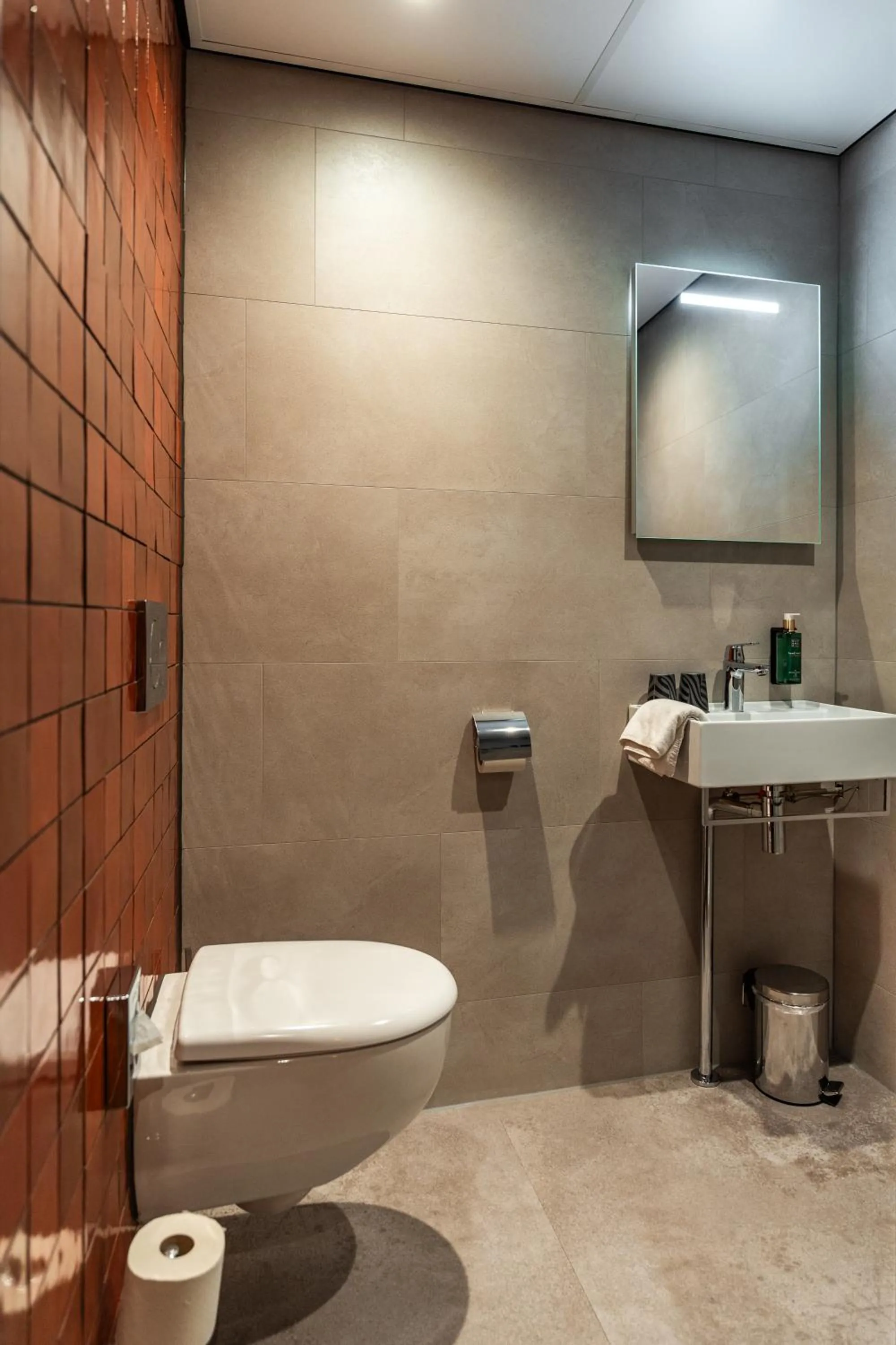 Toilet in Martini Hotel