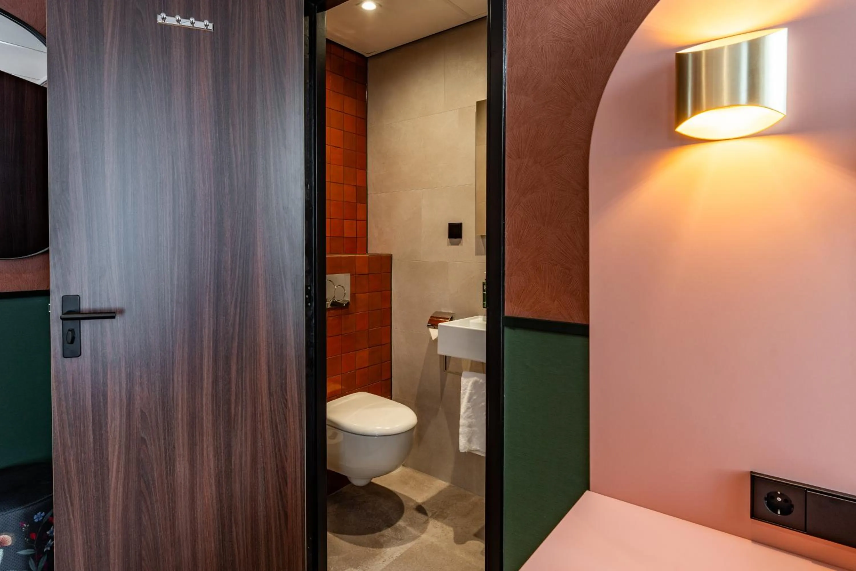 Toilet in Martini Hotel