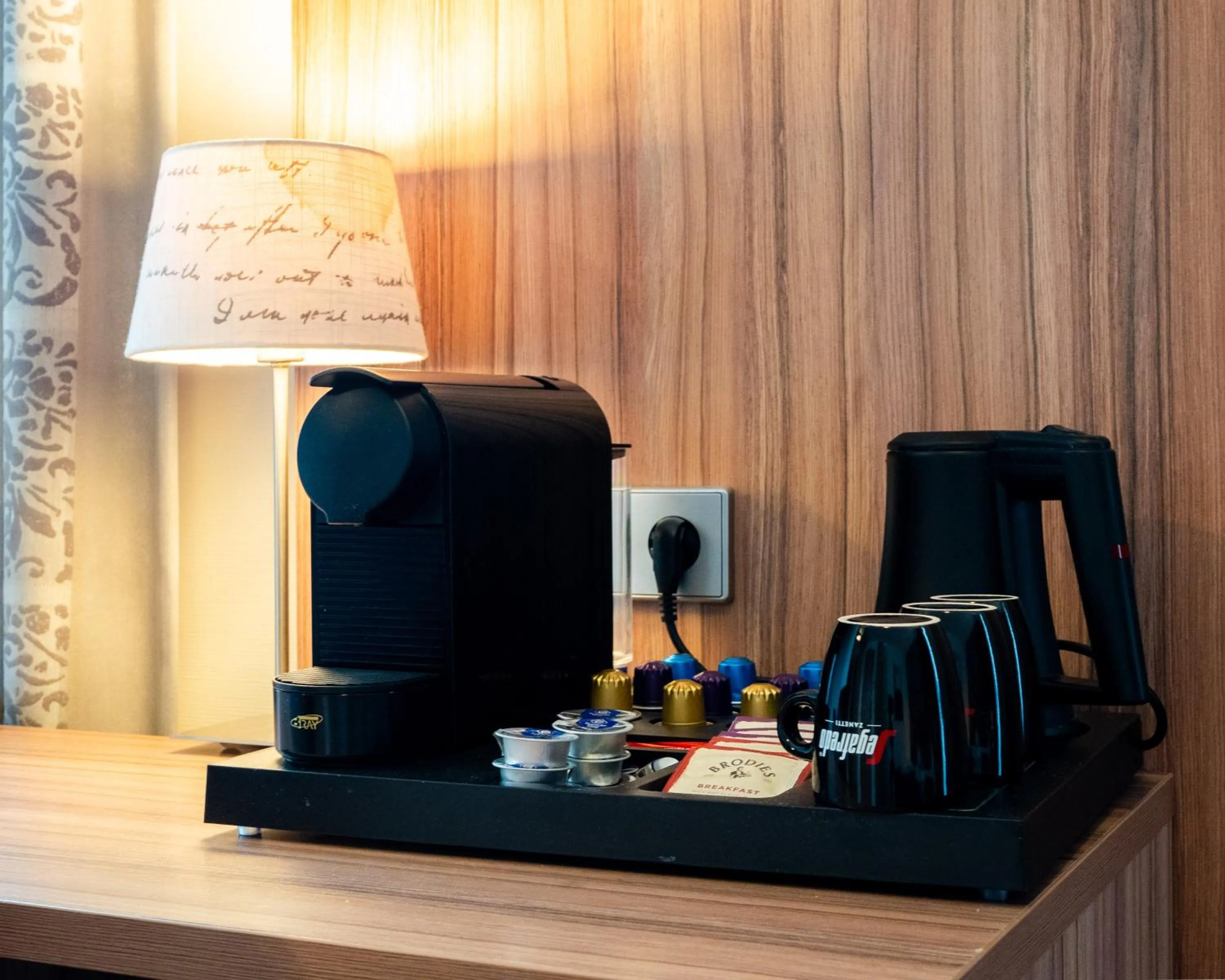 Coffee/tea facilities in Martini Hotel