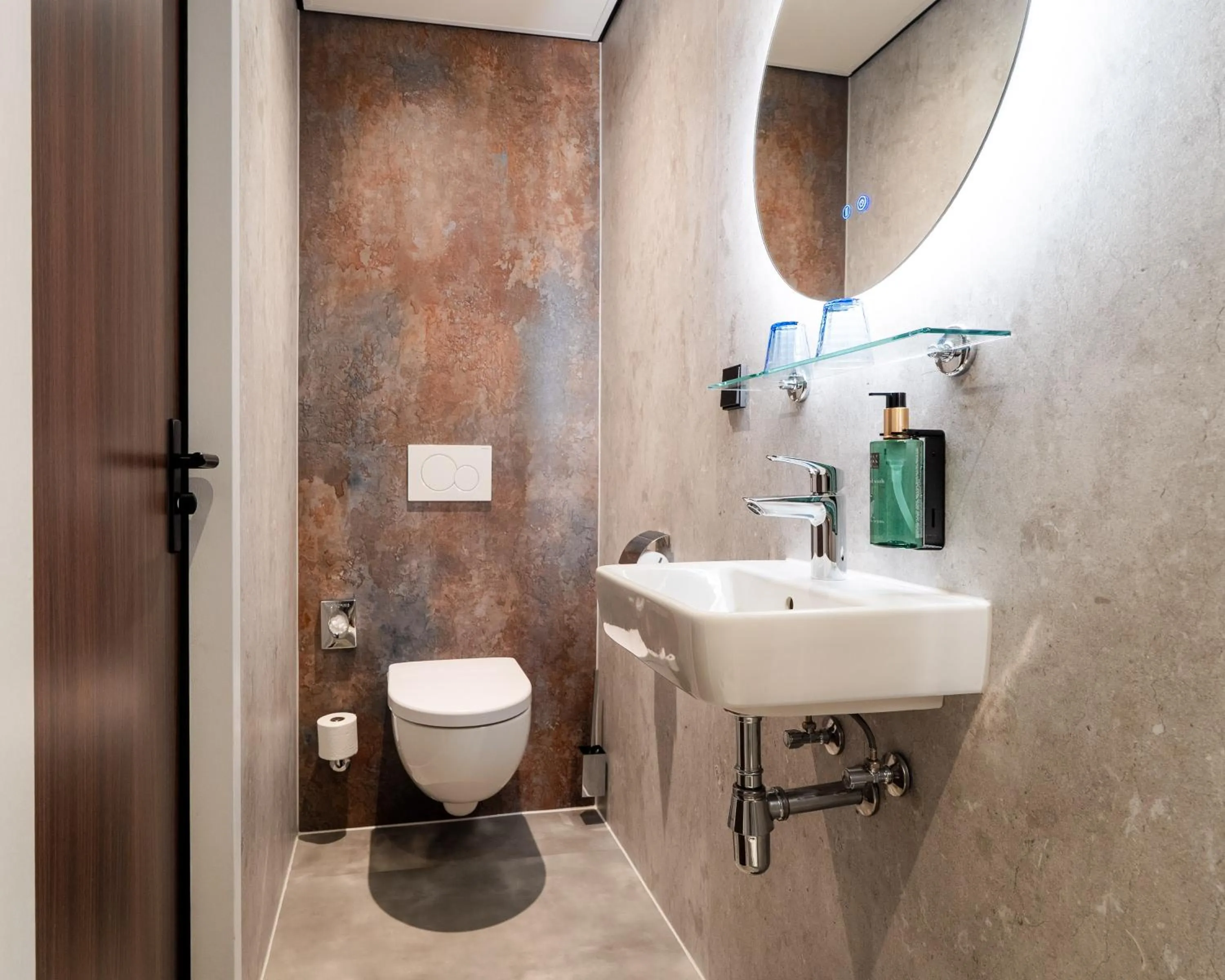 Bathroom in Martini Hotel