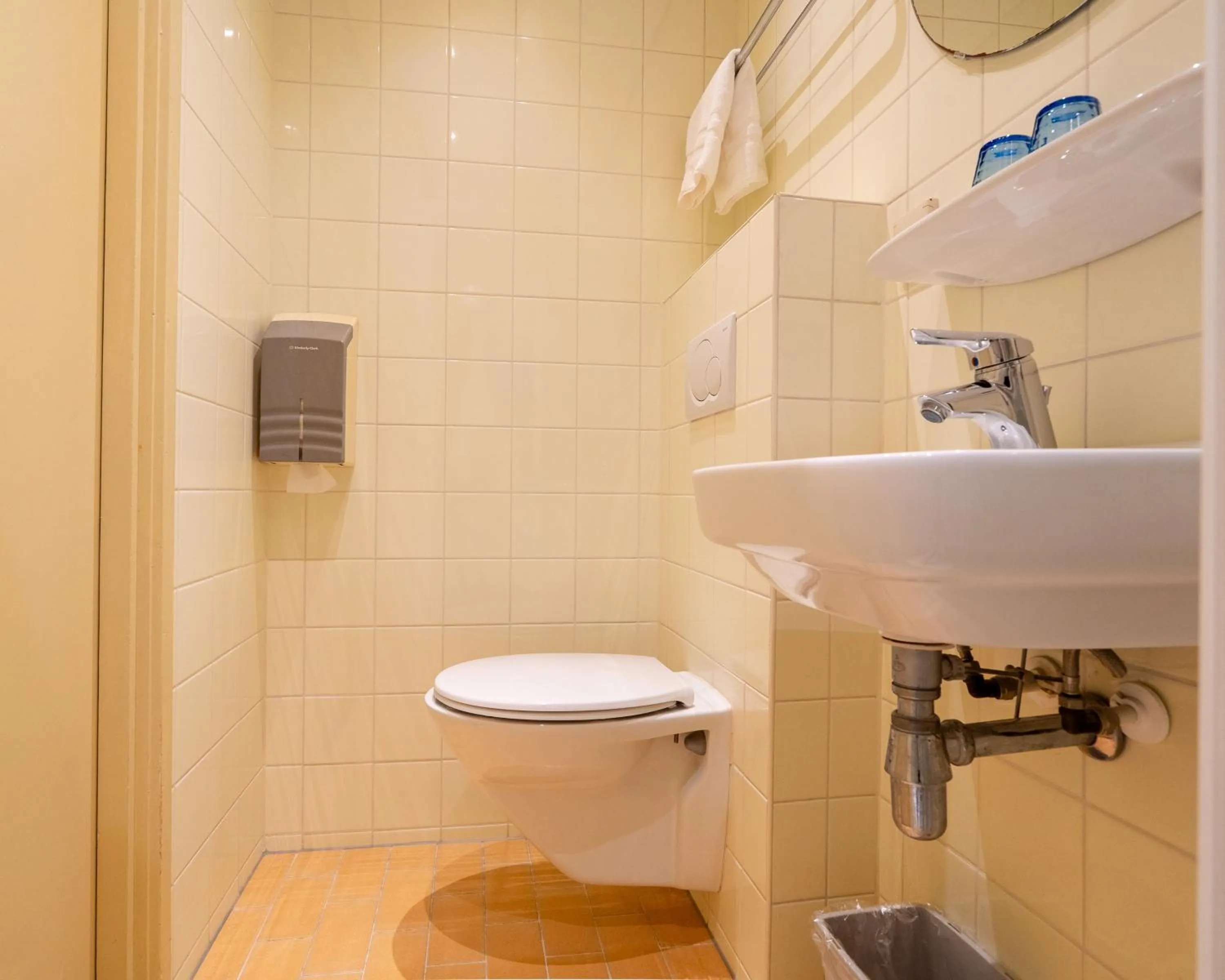 Bathroom in Martini Hotel