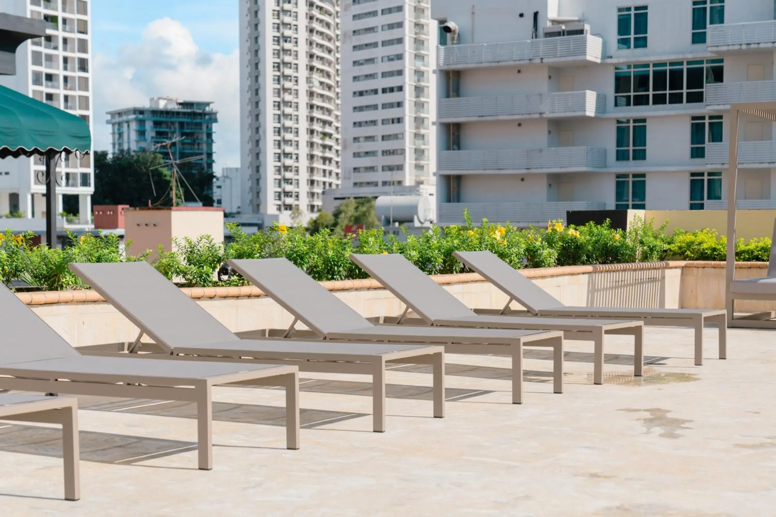 Swimming pool in Waymore Hotel Spa & Casino Swimming pool in Waymore Hotel Spa & Casino