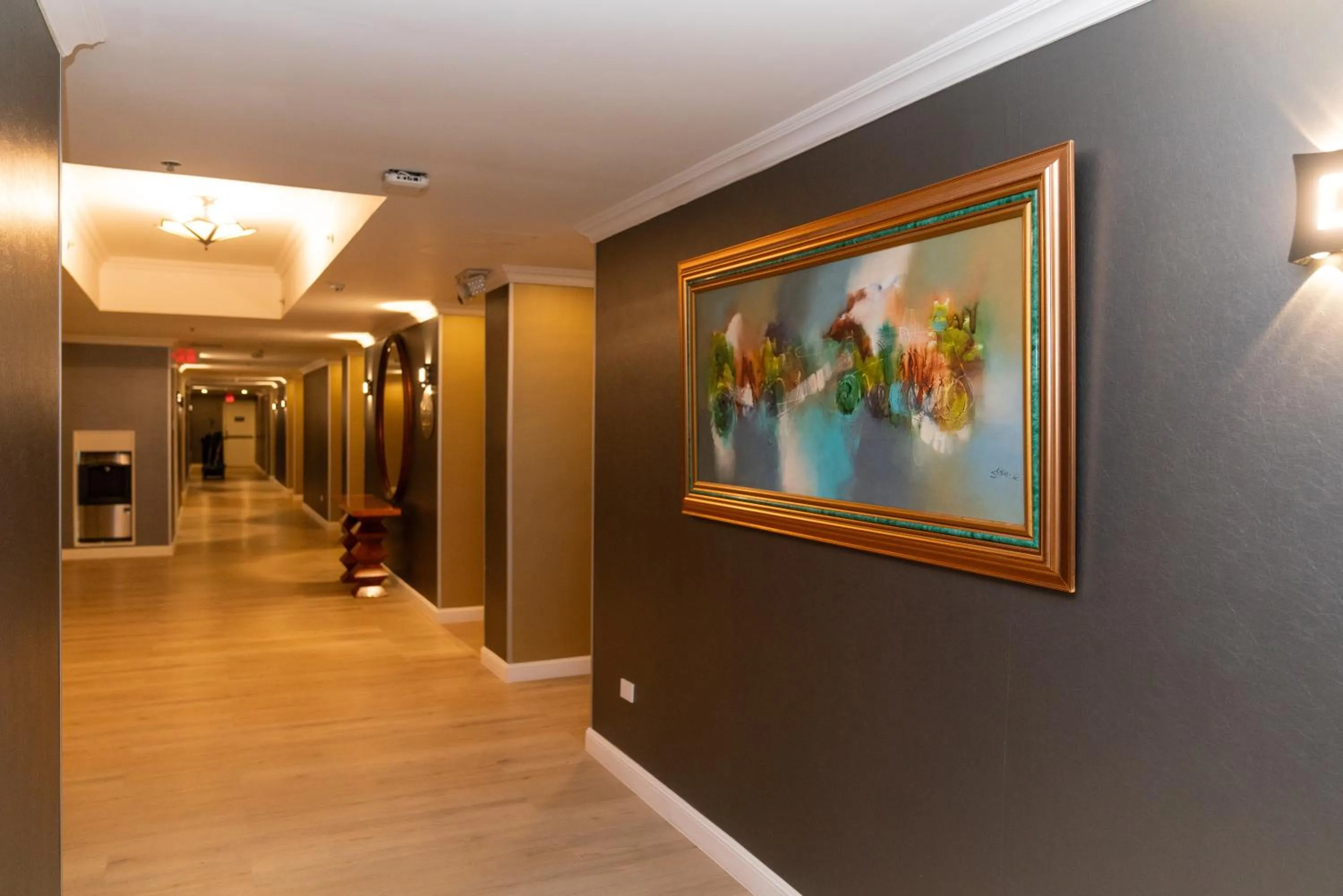 Decorative detail in Waymore Hotel Spa & Casino