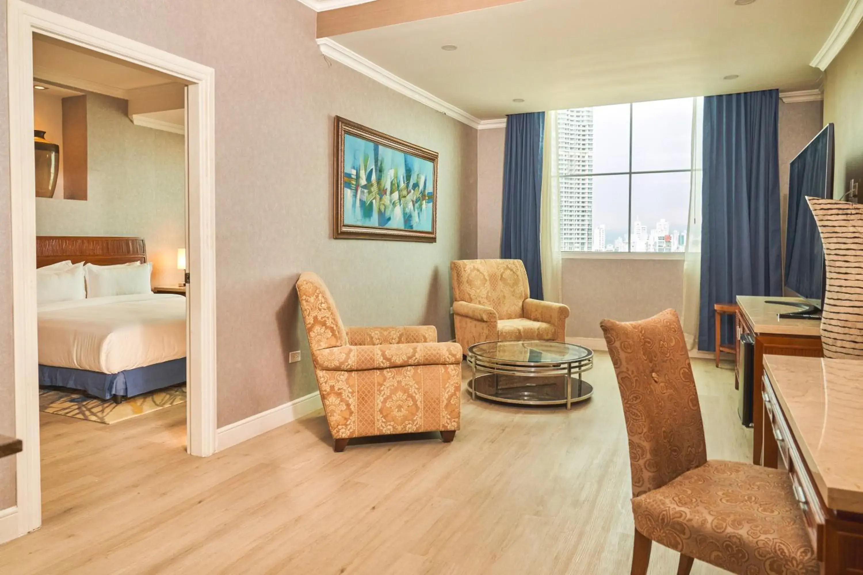 Suite - single occupancy in Waymore Hotel Spa & Casino Suite - single occupancy in Waymore Hotel Spa & Casino
