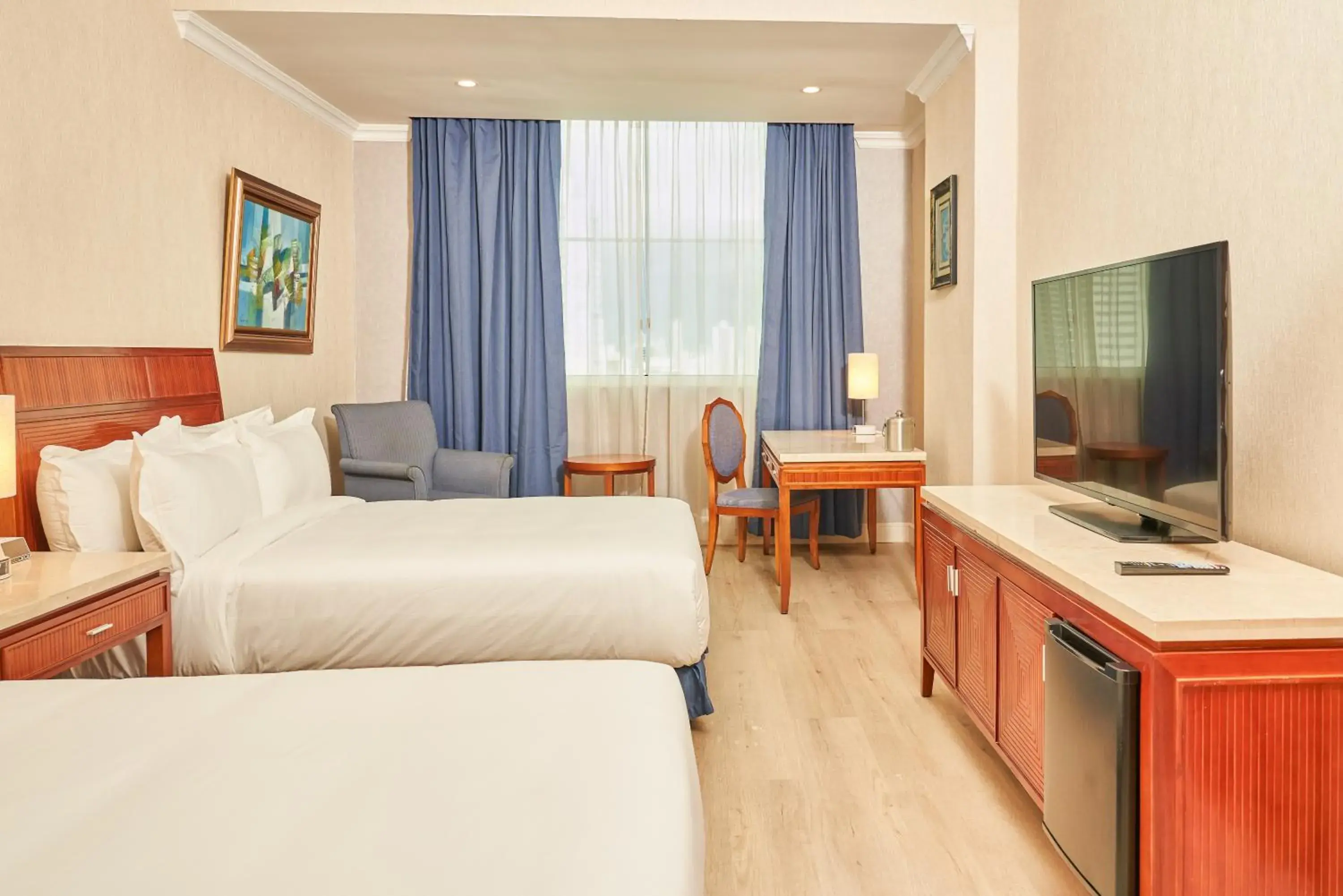 Bed in Waymore Hotel Spa & Casino Bed in Waymore Hotel Spa & Casino