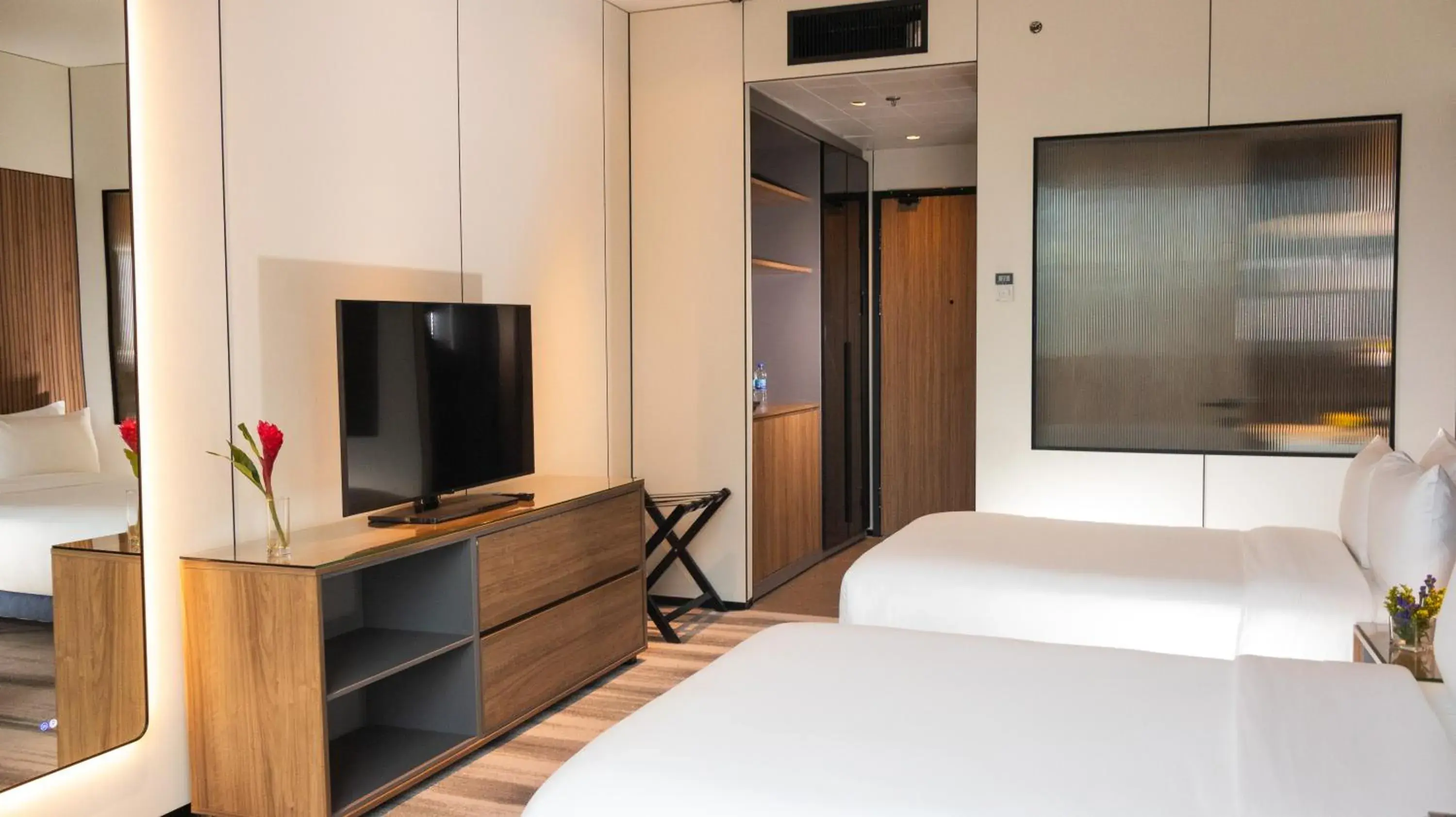 Bed in Waymore Hotel Spa & Casino Bed in Waymore Hotel Spa & Casino