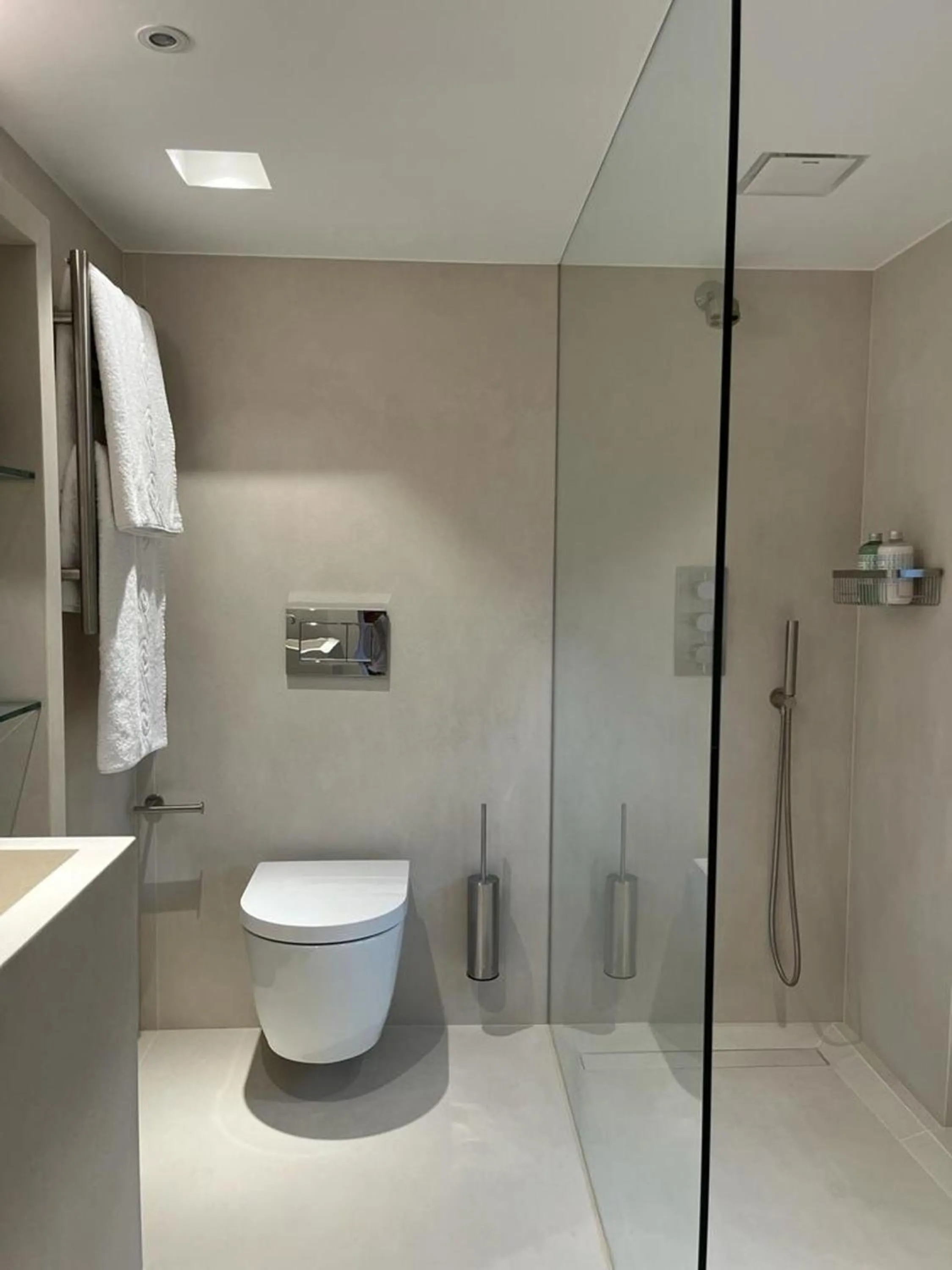 Luxury Suite in Cadogan Square III
