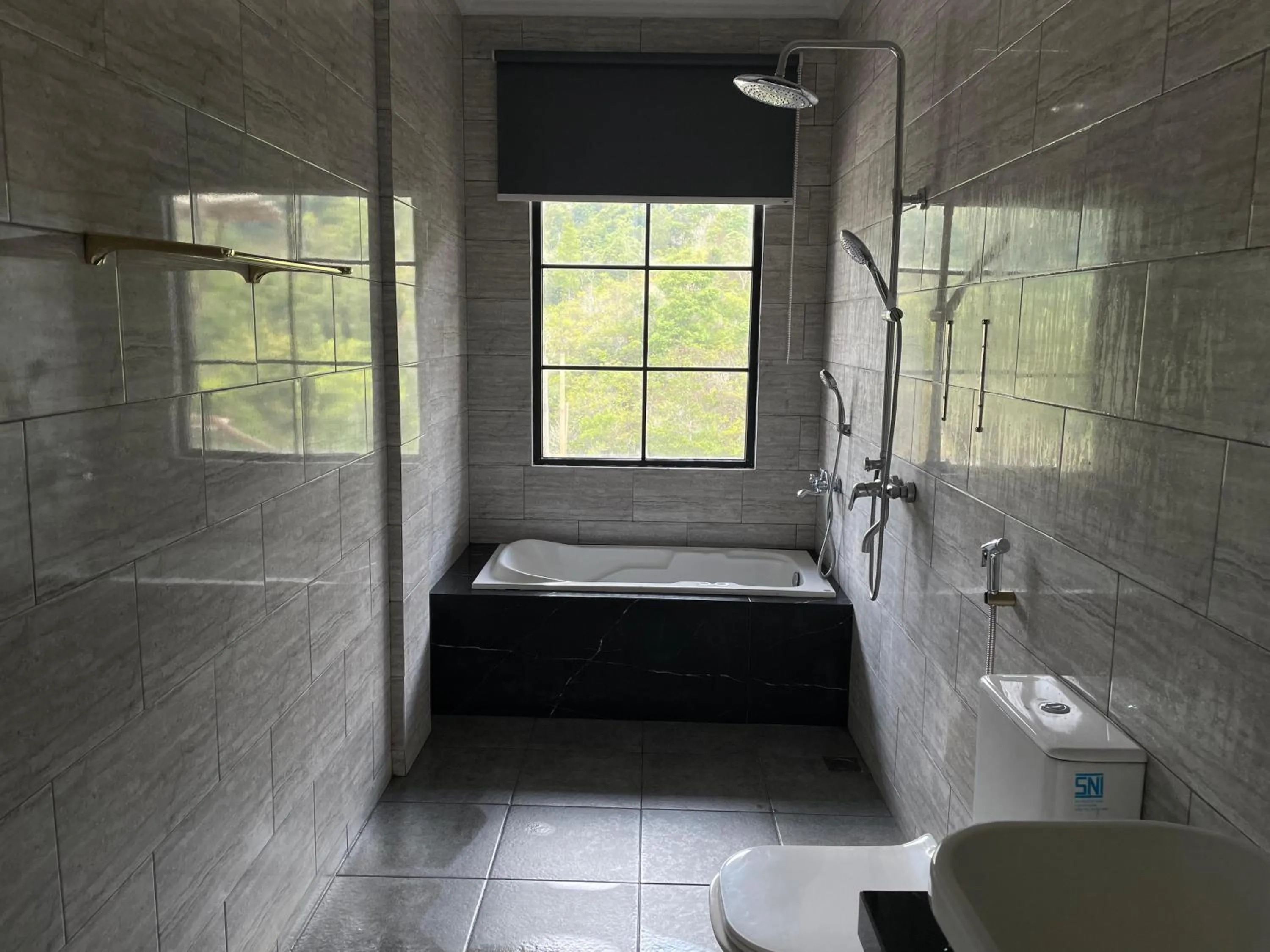 Casa Rani Hotel & Restaurant