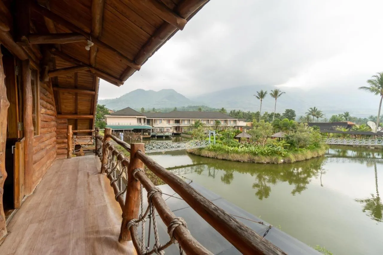 Balcony/Terrace in Villa Rancabango Hotel & Resort Garut