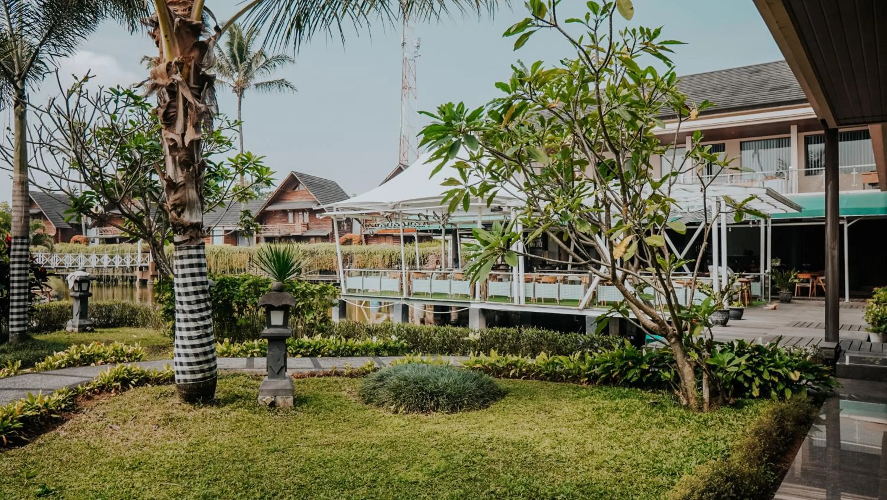Lobby or reception in Villa Rancabango Hotel & Resort Garut