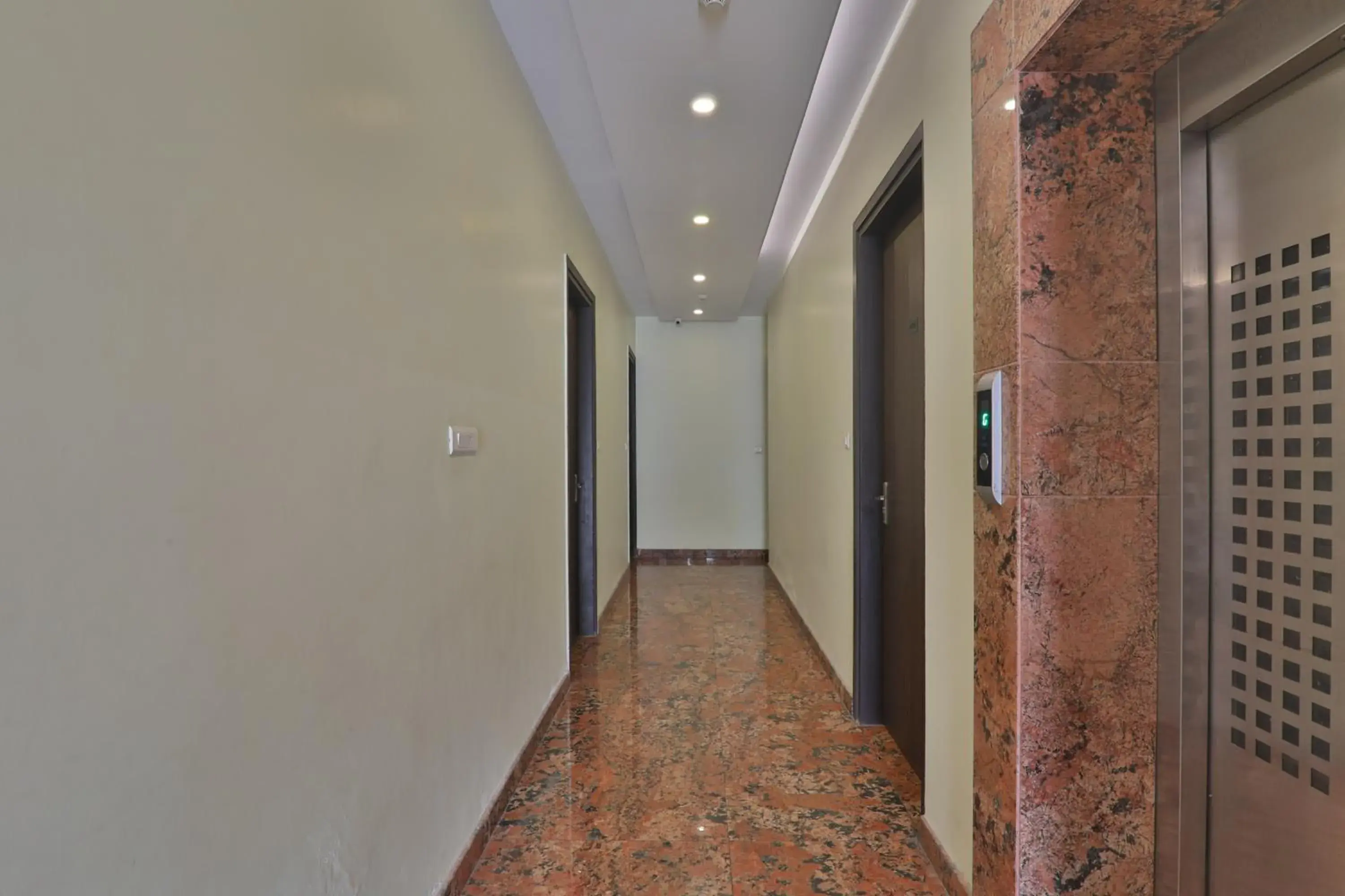 Lobby or reception in Hotel Aarya Lobby or reception in Hotel Aarya