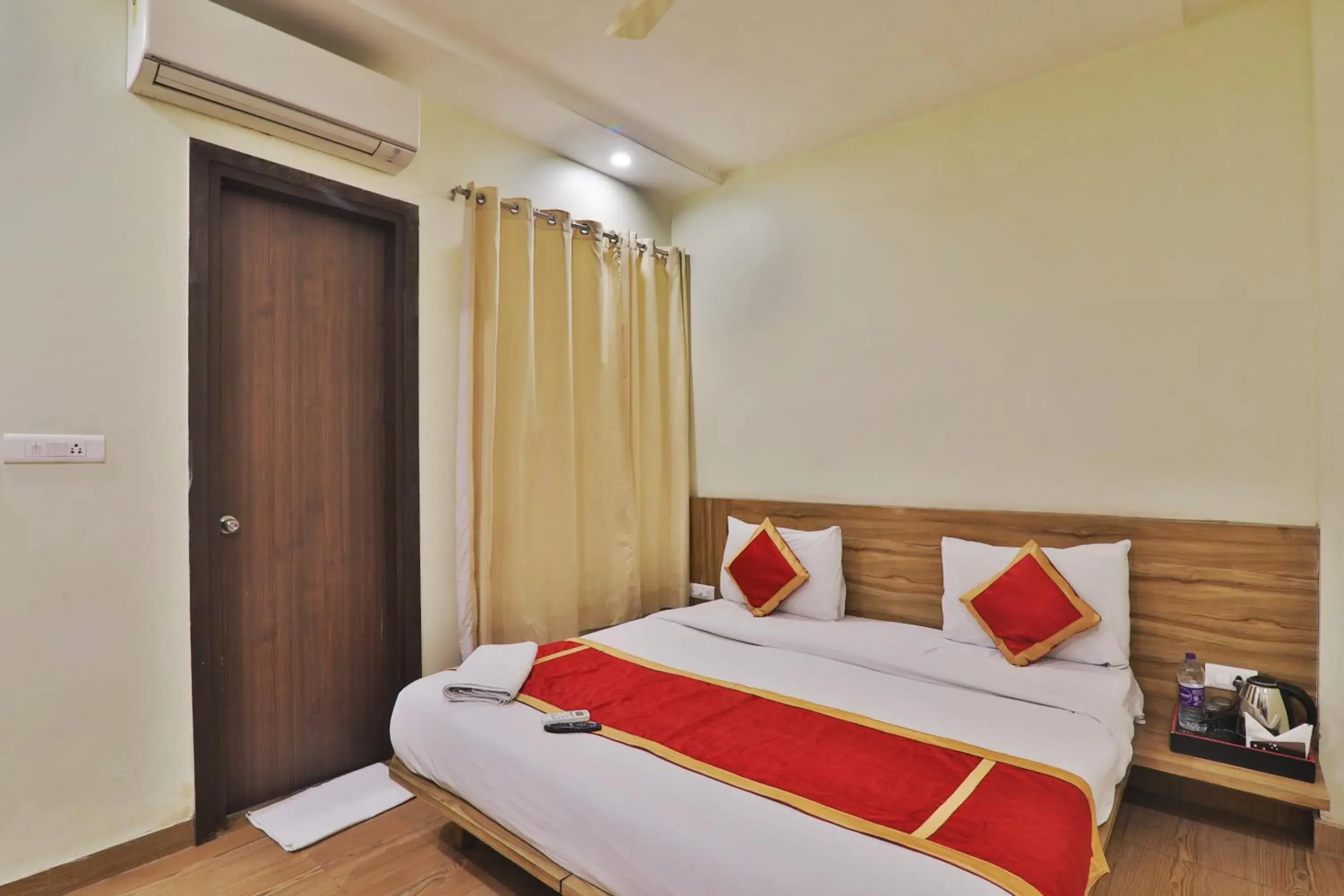 Bed in Hotel Aarya Bed in Hotel Aarya