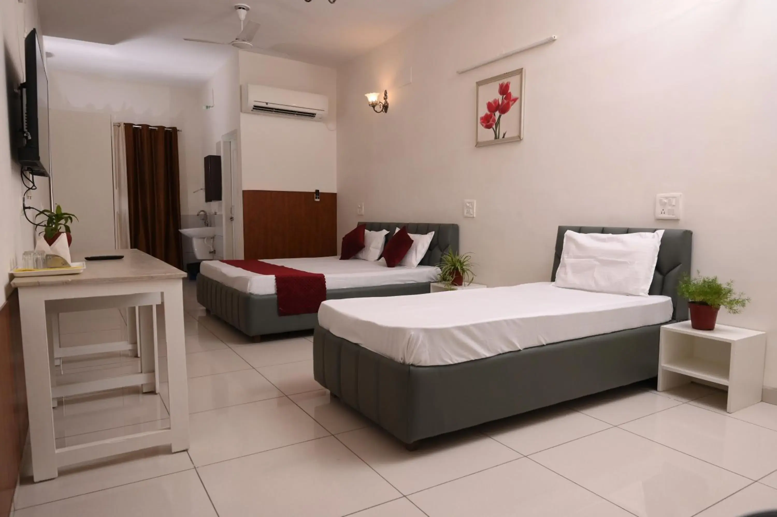 View (from property/room), Bed in PATIALA INN View (from property/room), Bed in PATIALA INN