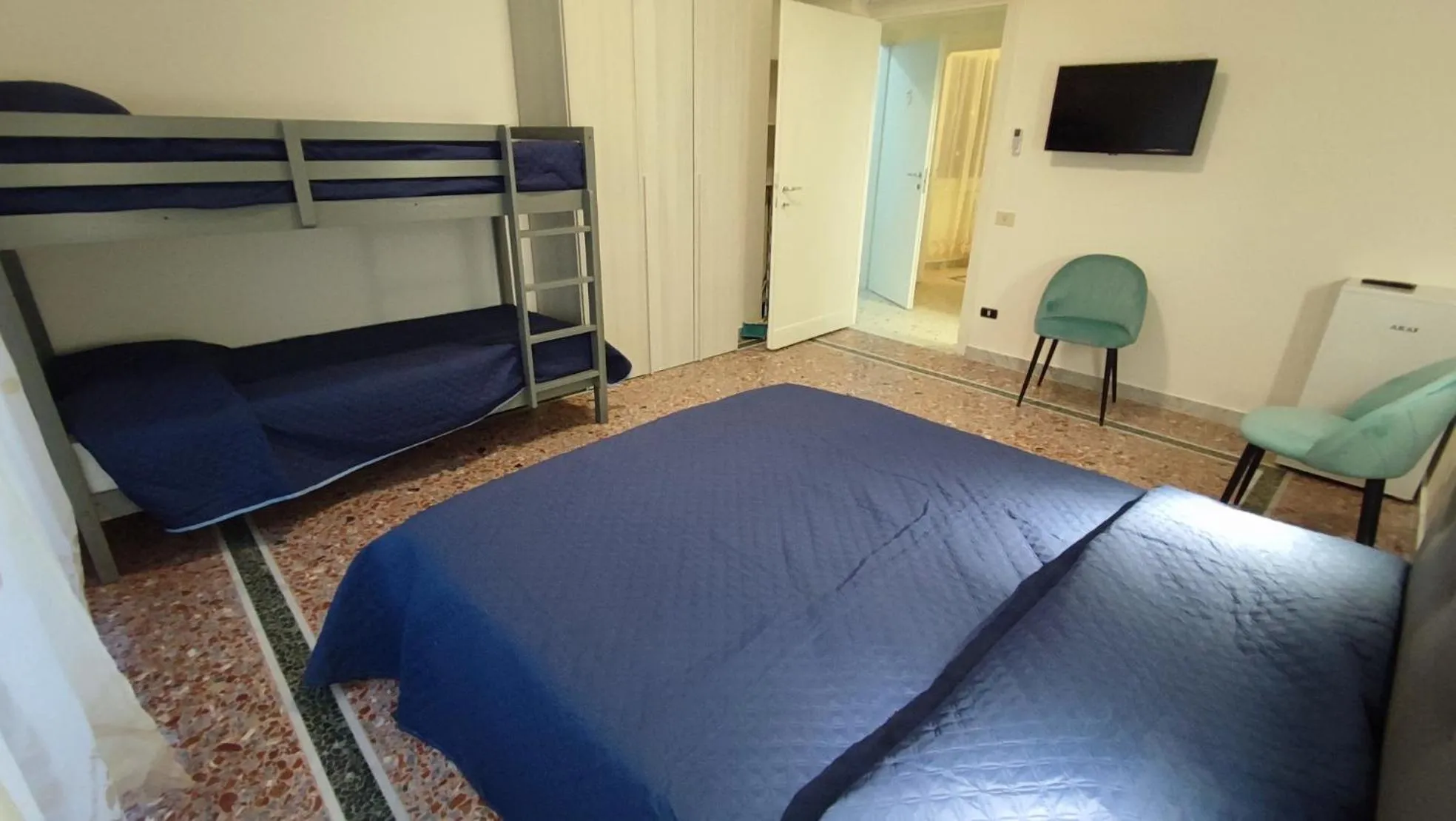 Bedroom, Bed in VATICAN GREEN GARDEN