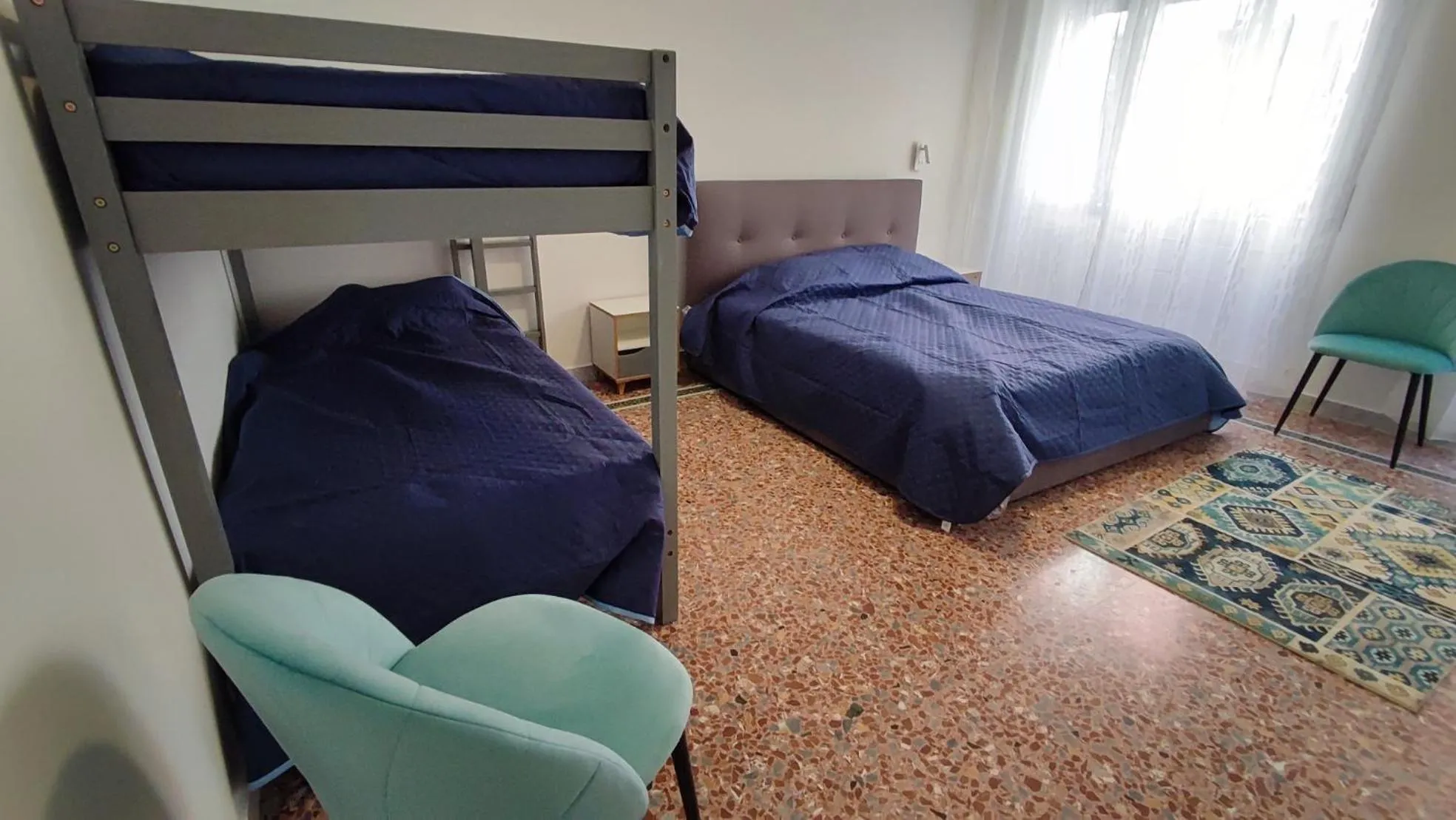 Photo of the whole room, Bed in VATICAN GREEN GARDEN