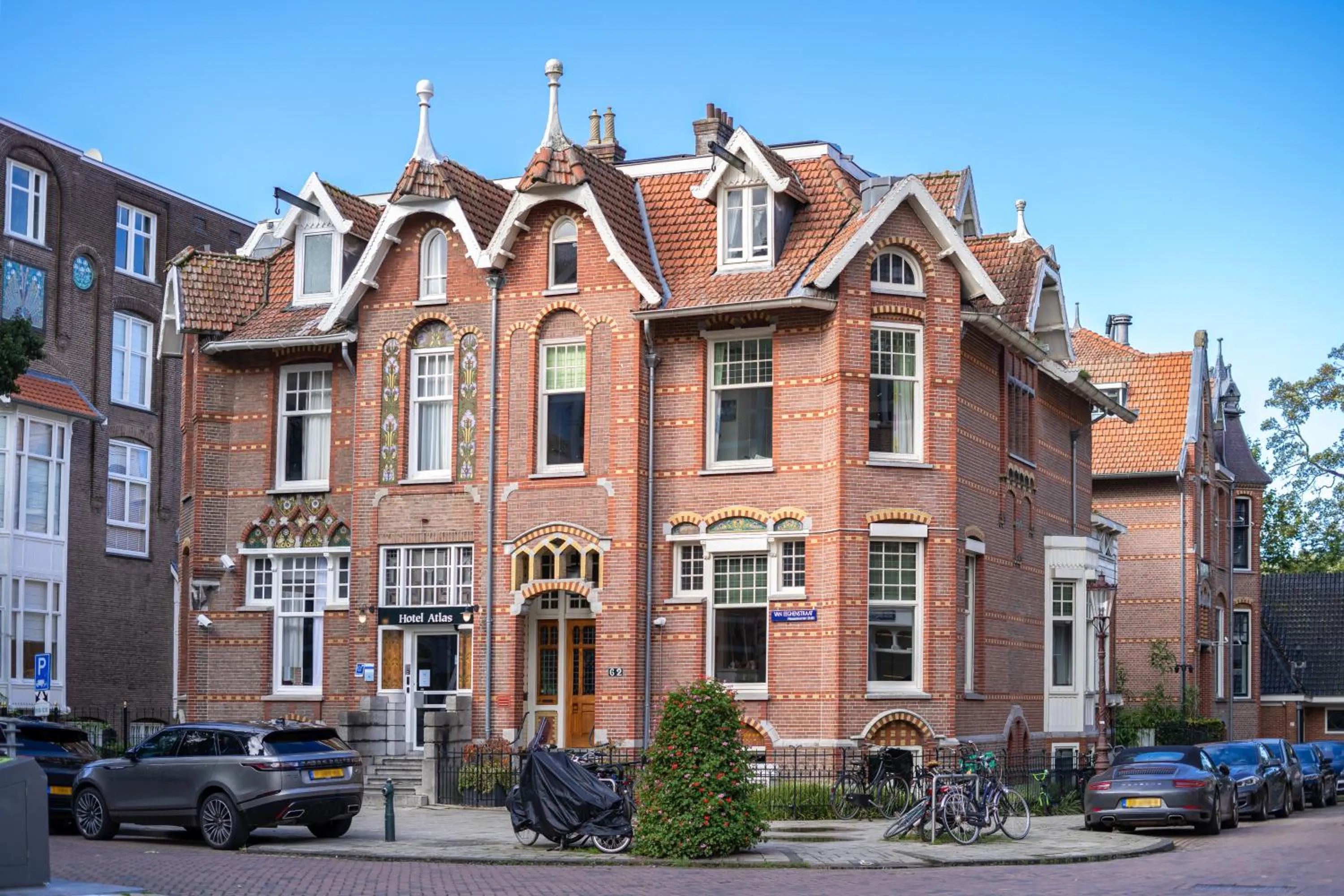 Property building in Hotel Atlas Vondelpark