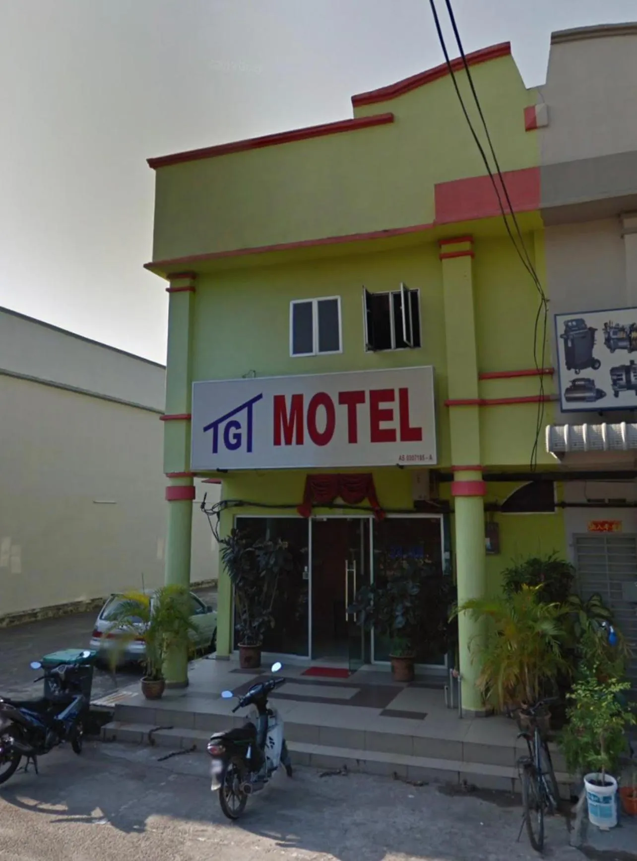TGT MOTEL Sp