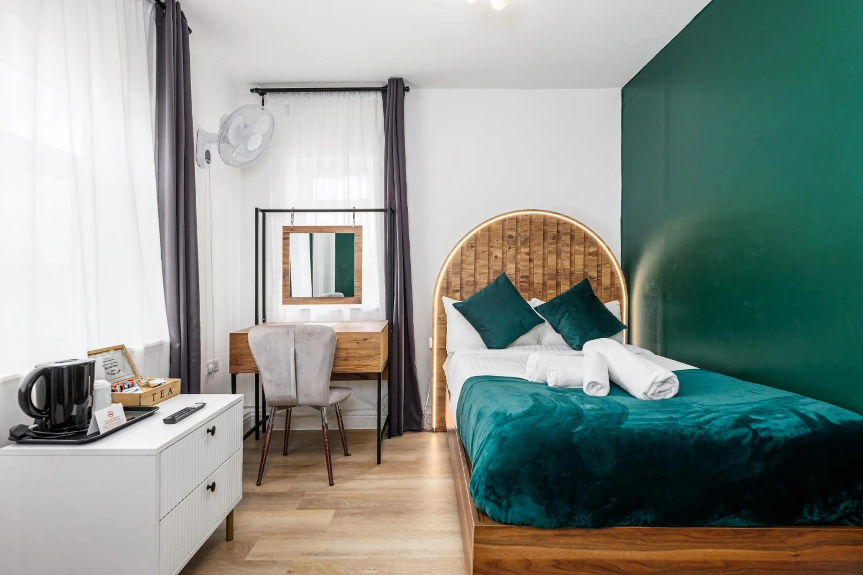 Bed in City Gate Guest House