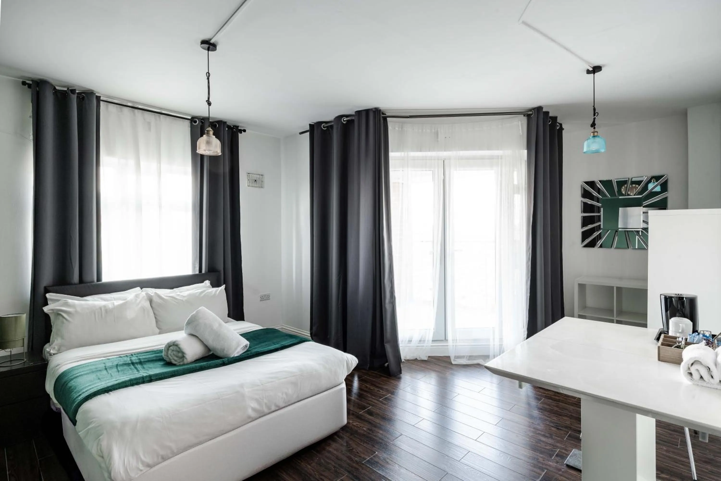 Coffee/tea facilities, Bed in City Gate Guest House