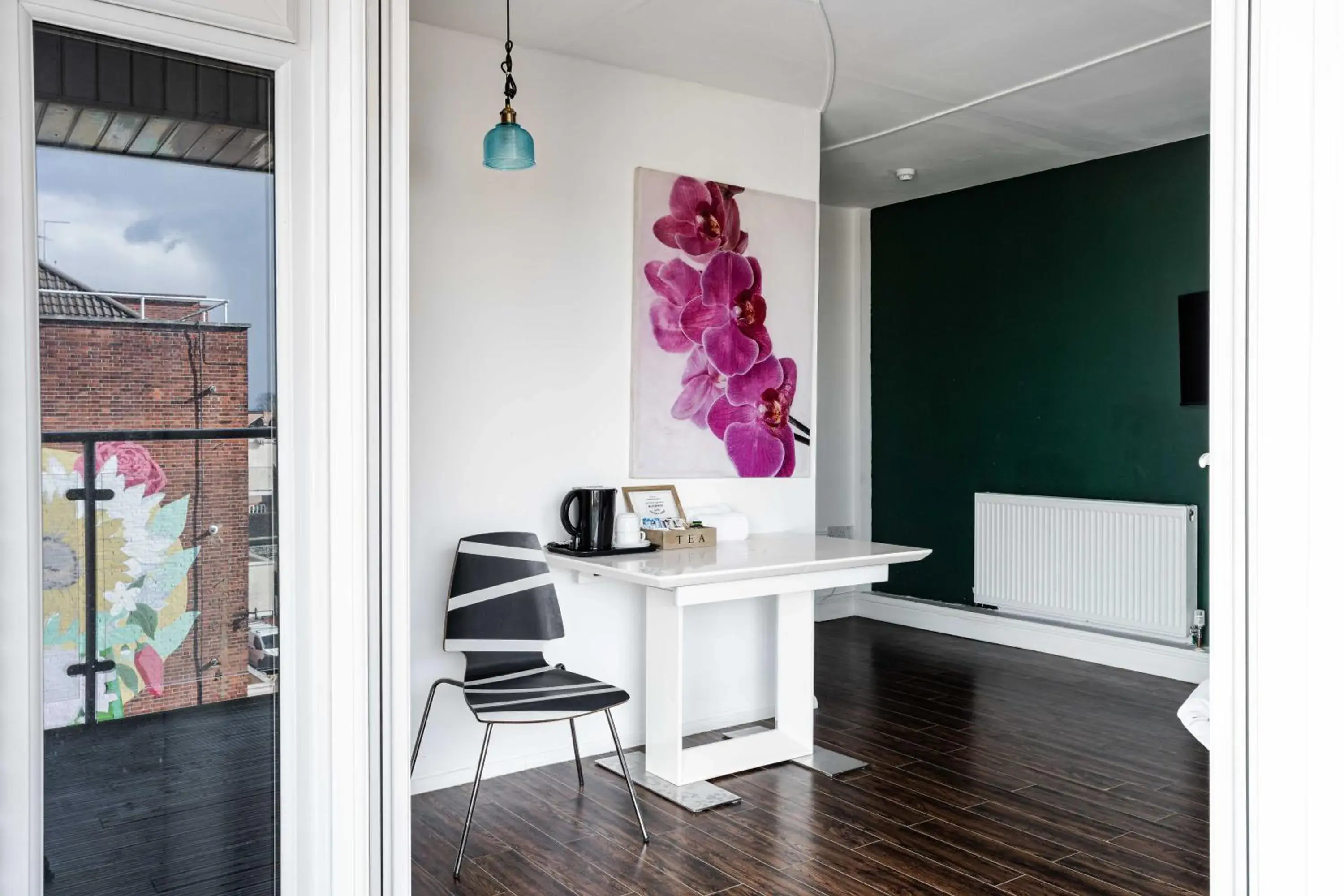 Coffee/tea facilities in City Gate Guest House Coffee/tea facilities in City Gate Guest House