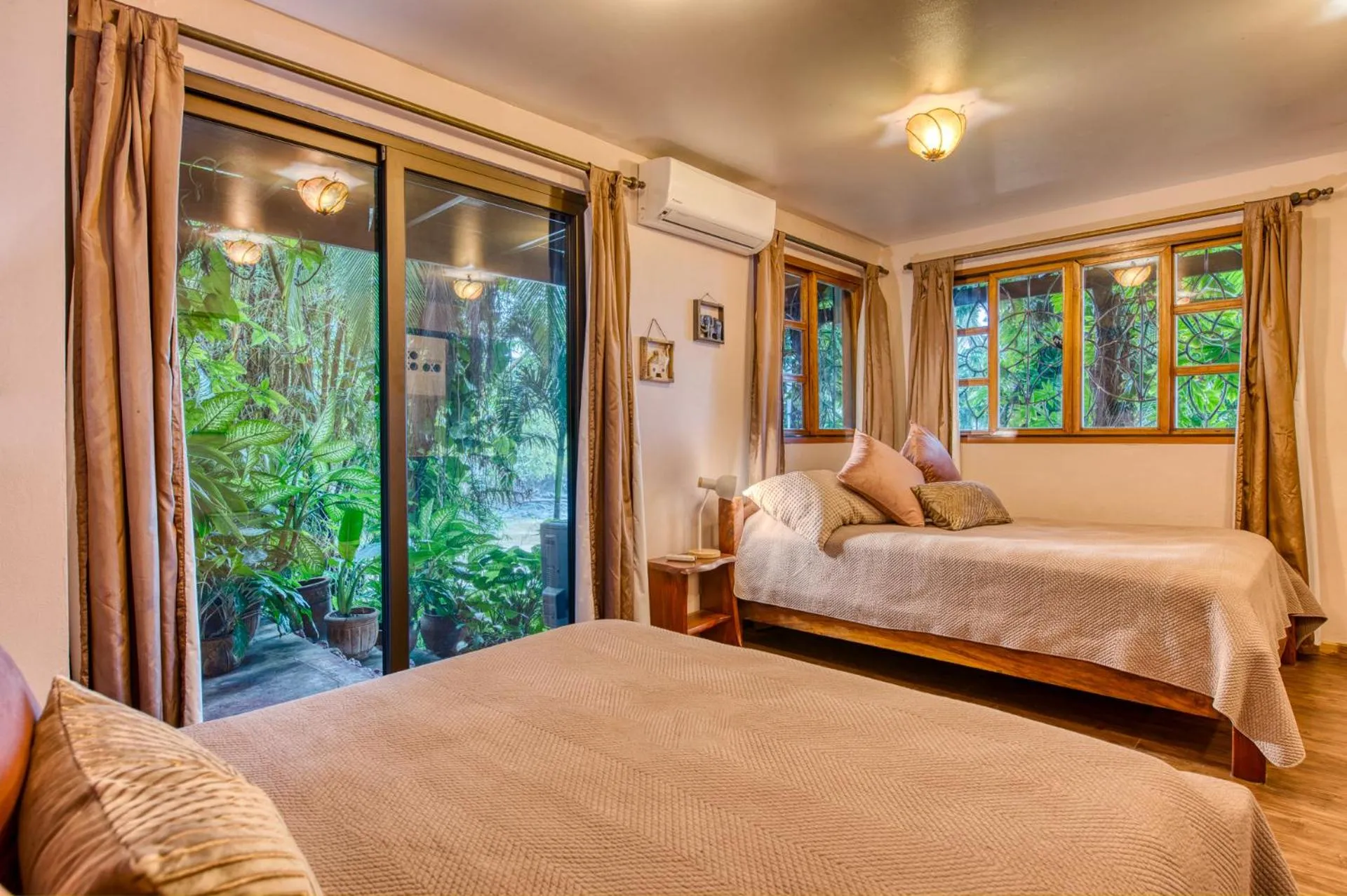 Bed in Hotel Amor de Mar