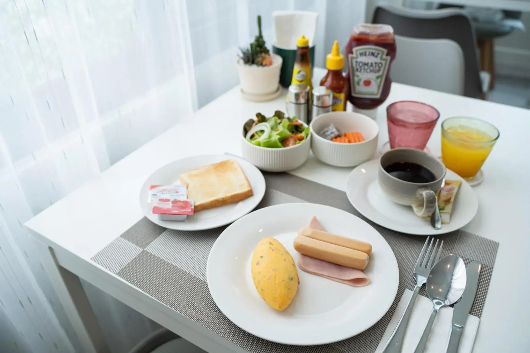 Restaurant/places to eat in Wellington Hotel Prachuapkhirikhan Restaurant/places to eat in Wellington Hotel Prachuapkhirikhan