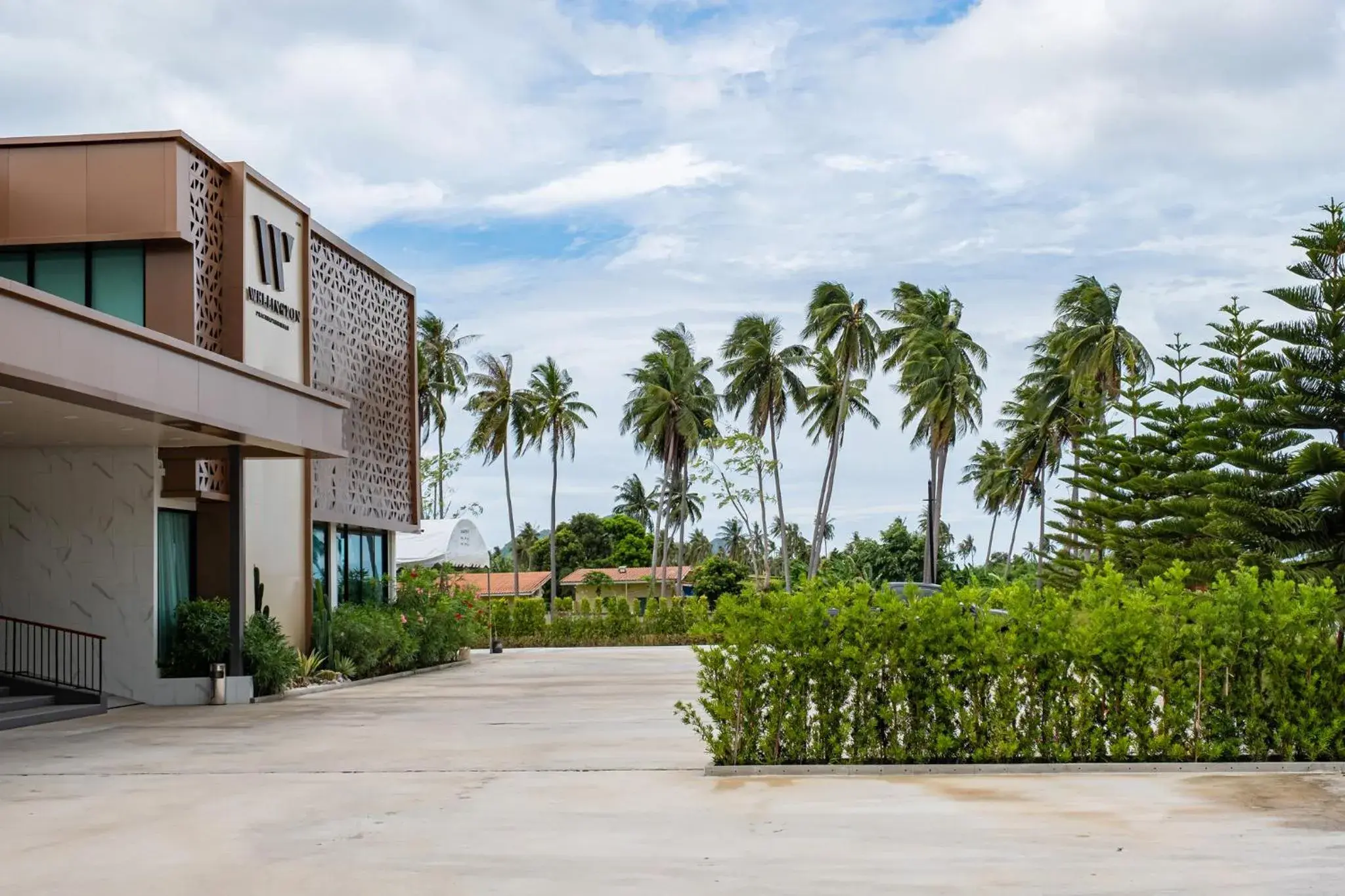 Property building in Wellington Hotel Prachuapkhirikhan Property building in Wellington Hotel Prachuapkhirikhan